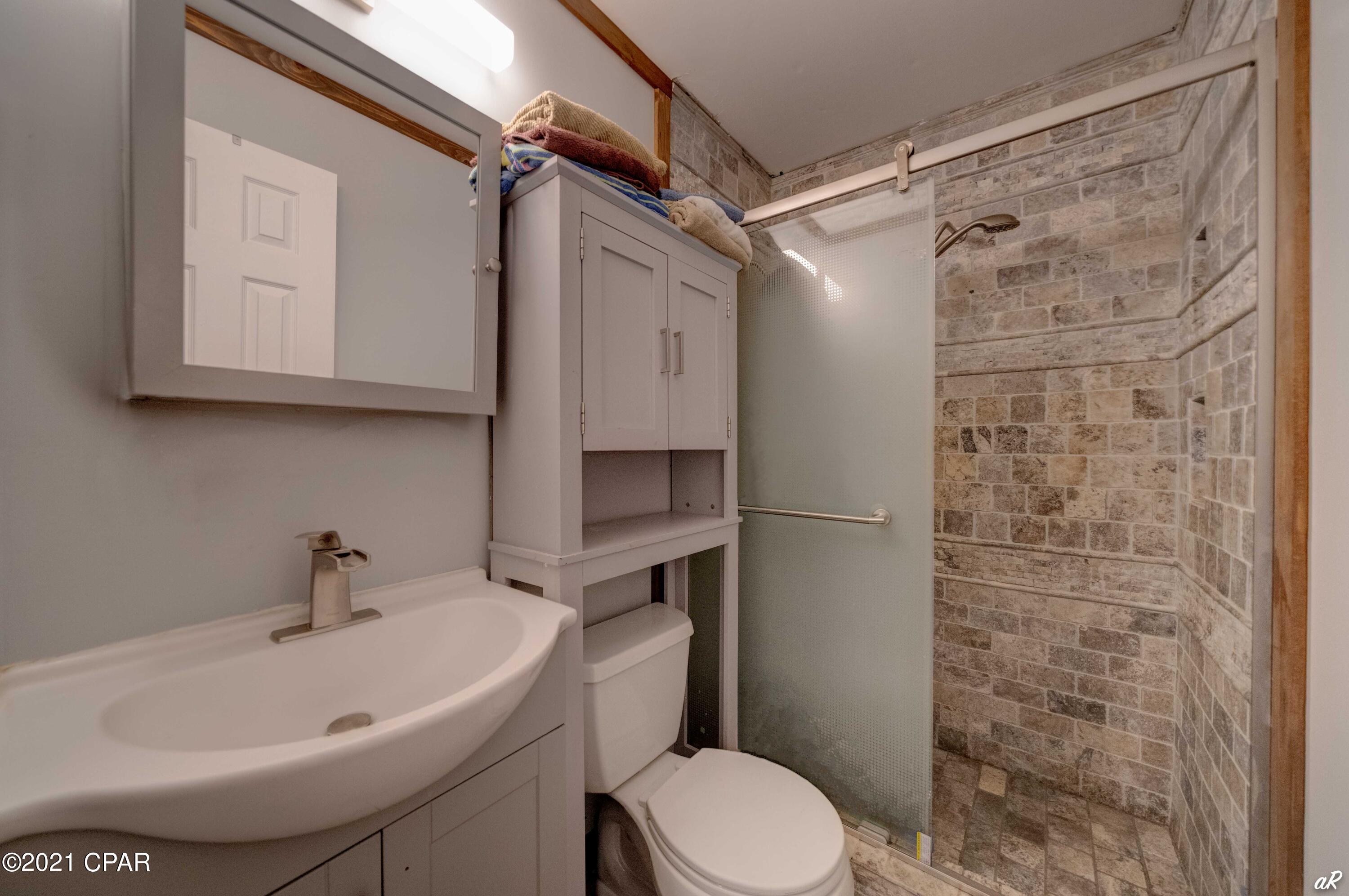 Biltmore Beach 1st Add - Residential