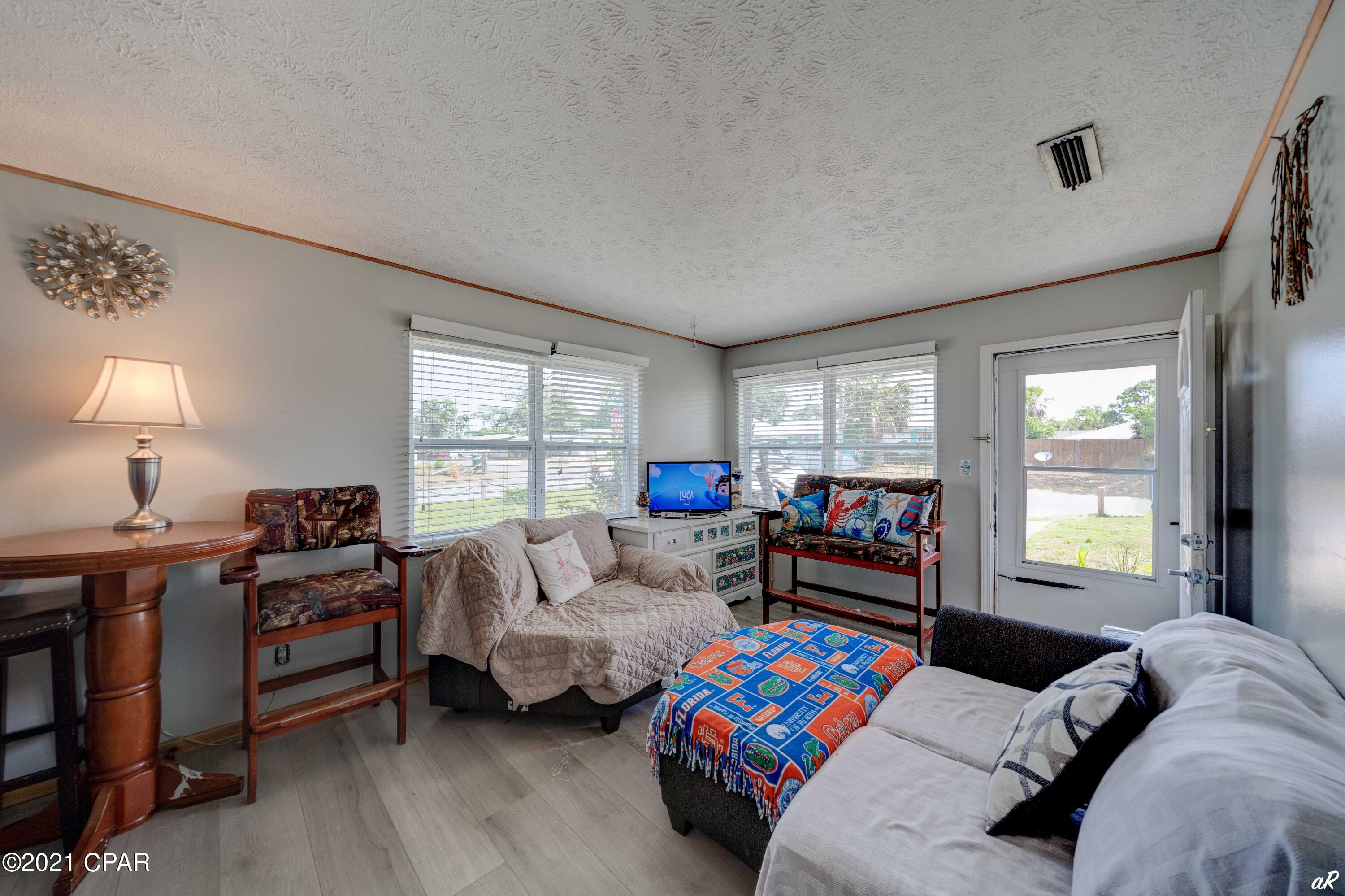 Biltmore Beach 1st Add - Residential