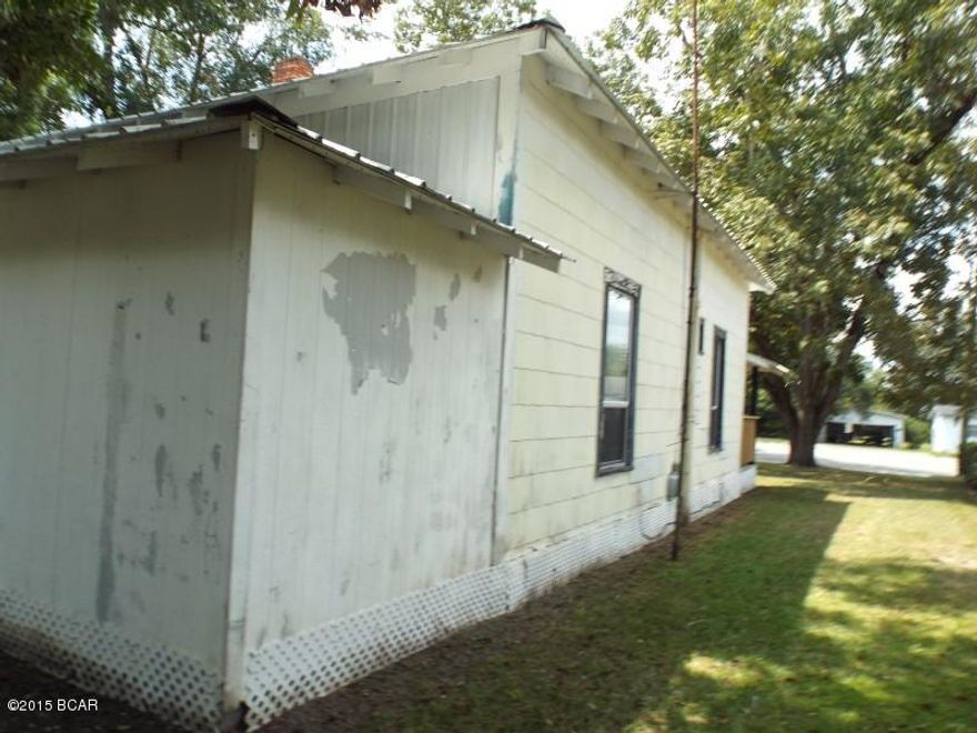 Three bedroom two bathroom home with a metal roof, on highway 231 near Waller elementary offered as is.  The property has a shed and large oak tree in the front.  The inside  has been white boxed and the inside it ready for the cabinets, fixtures, appliances and finishing touches that make the house a home.  All sizes are approximate or taken from other sources please verify accordingly.