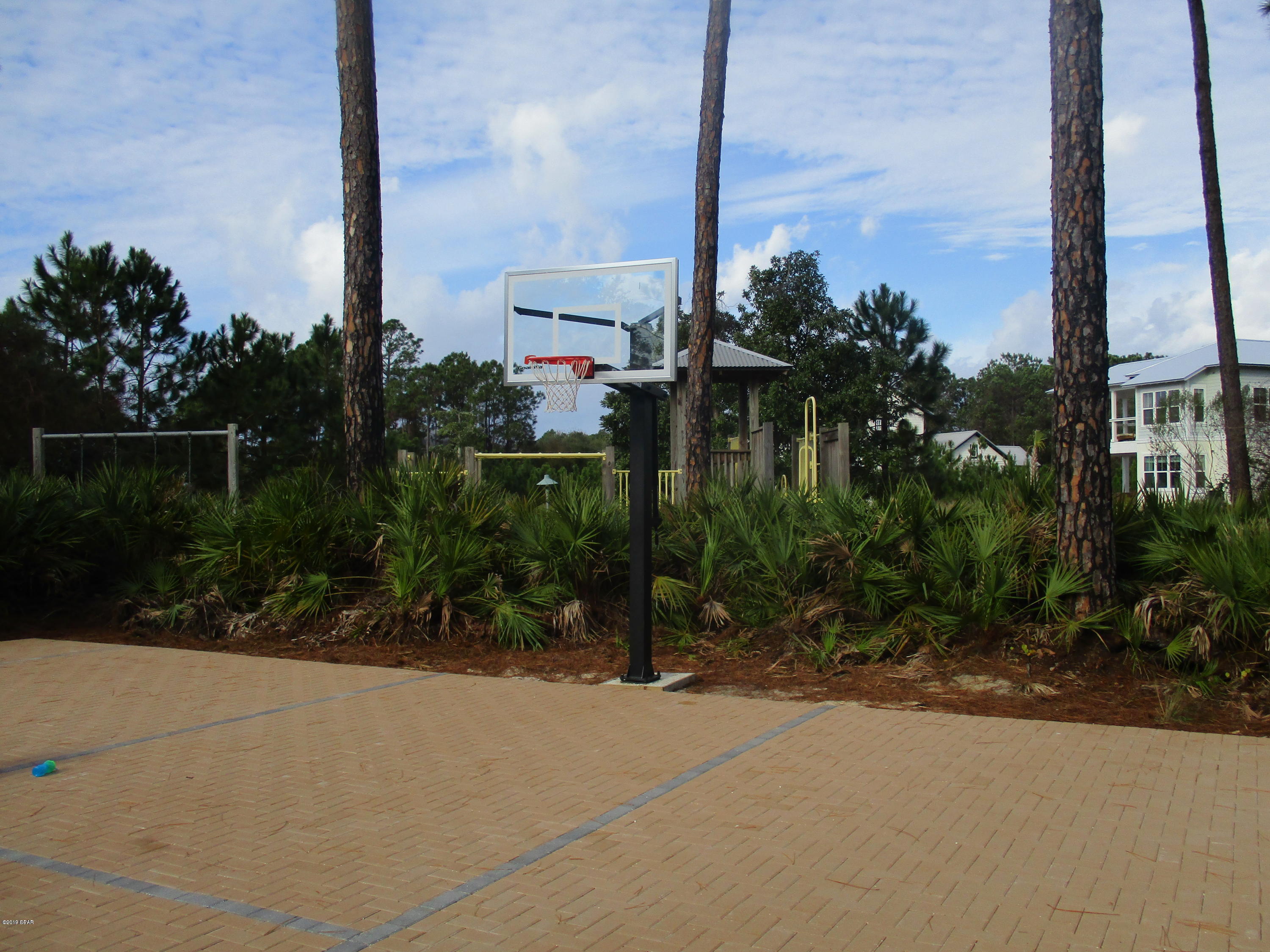 Martinique Phase III - Land