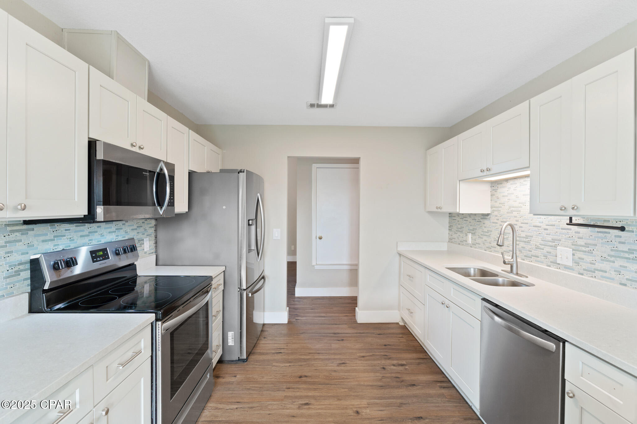 Colonial Est. - Residential