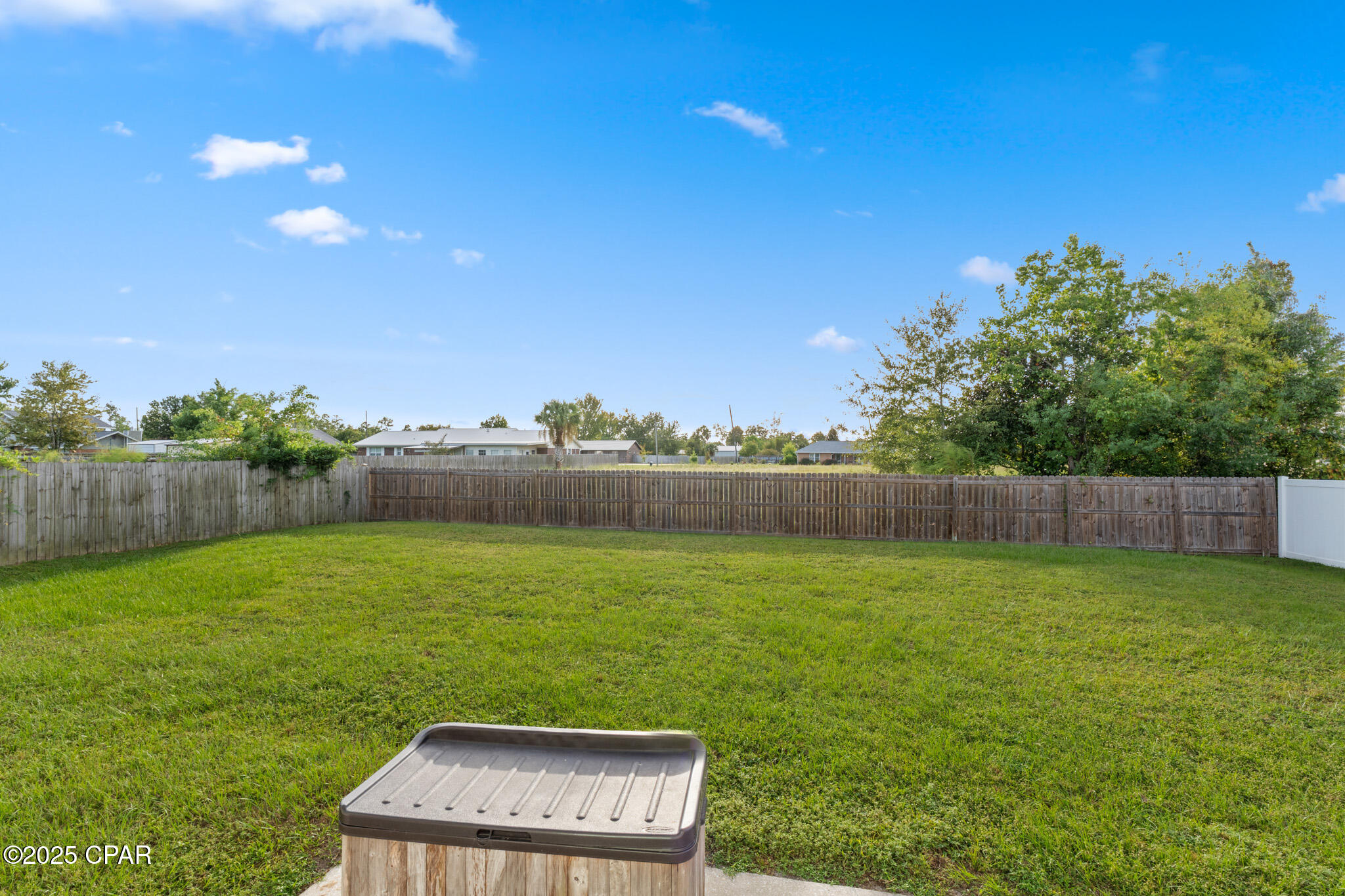 Colonial Est. - Residential