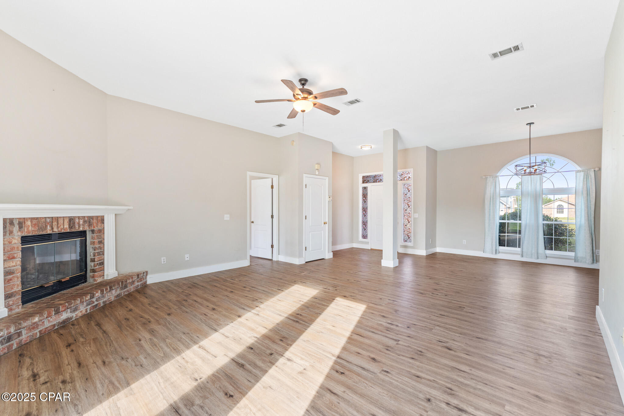 Colonial Est. - Residential