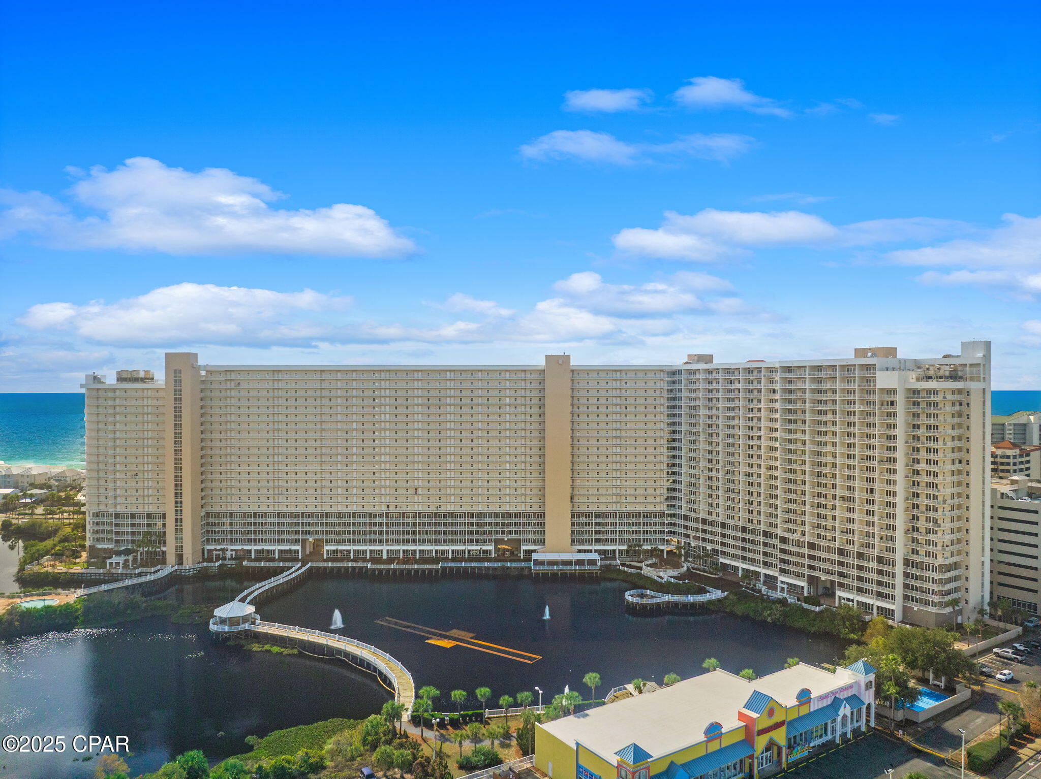 Laketown Wharf - Residential