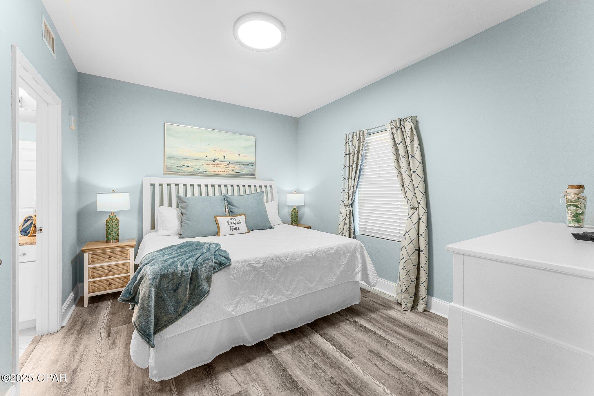 Laketown Wharf - Residential