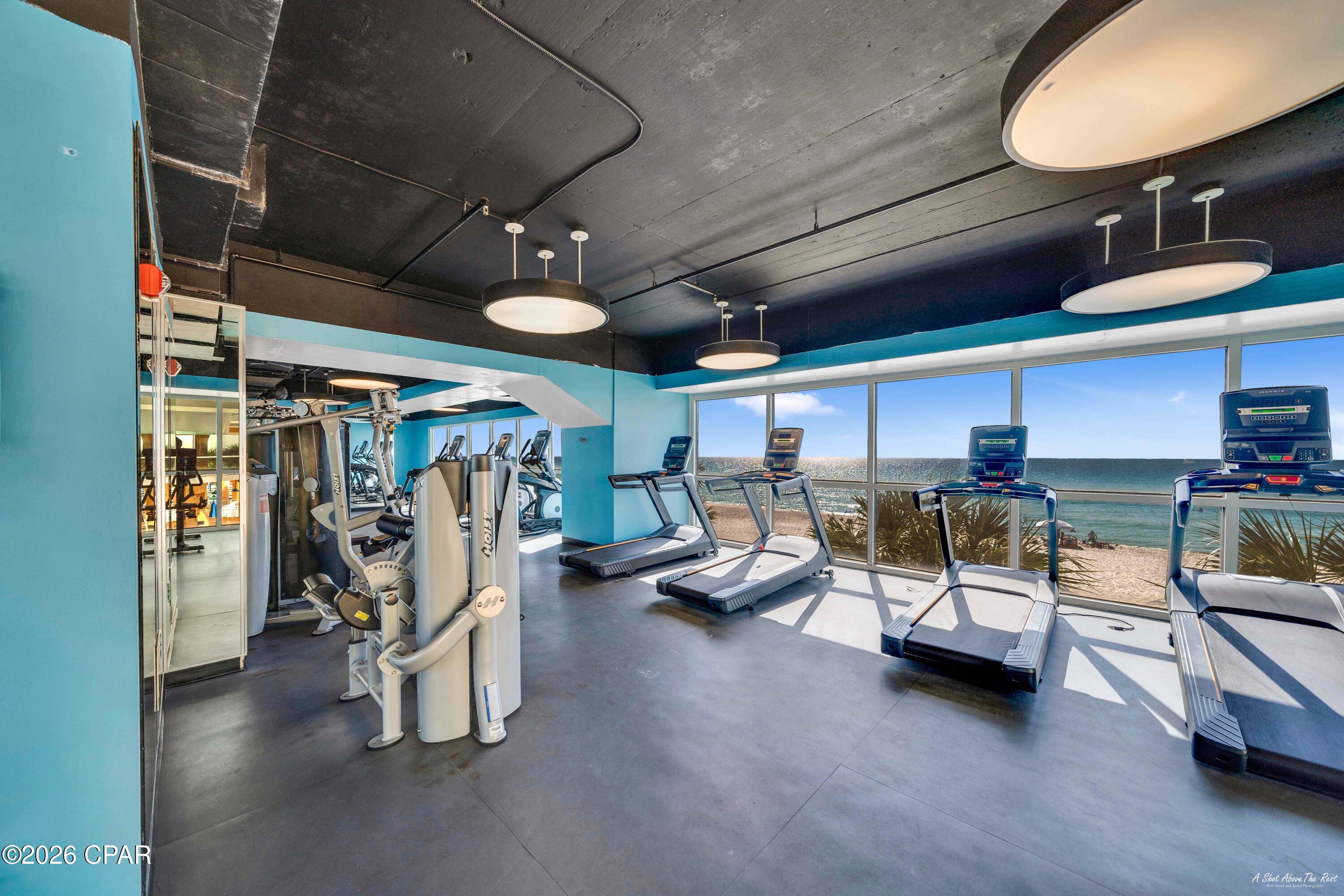 Splash Condo - Residential