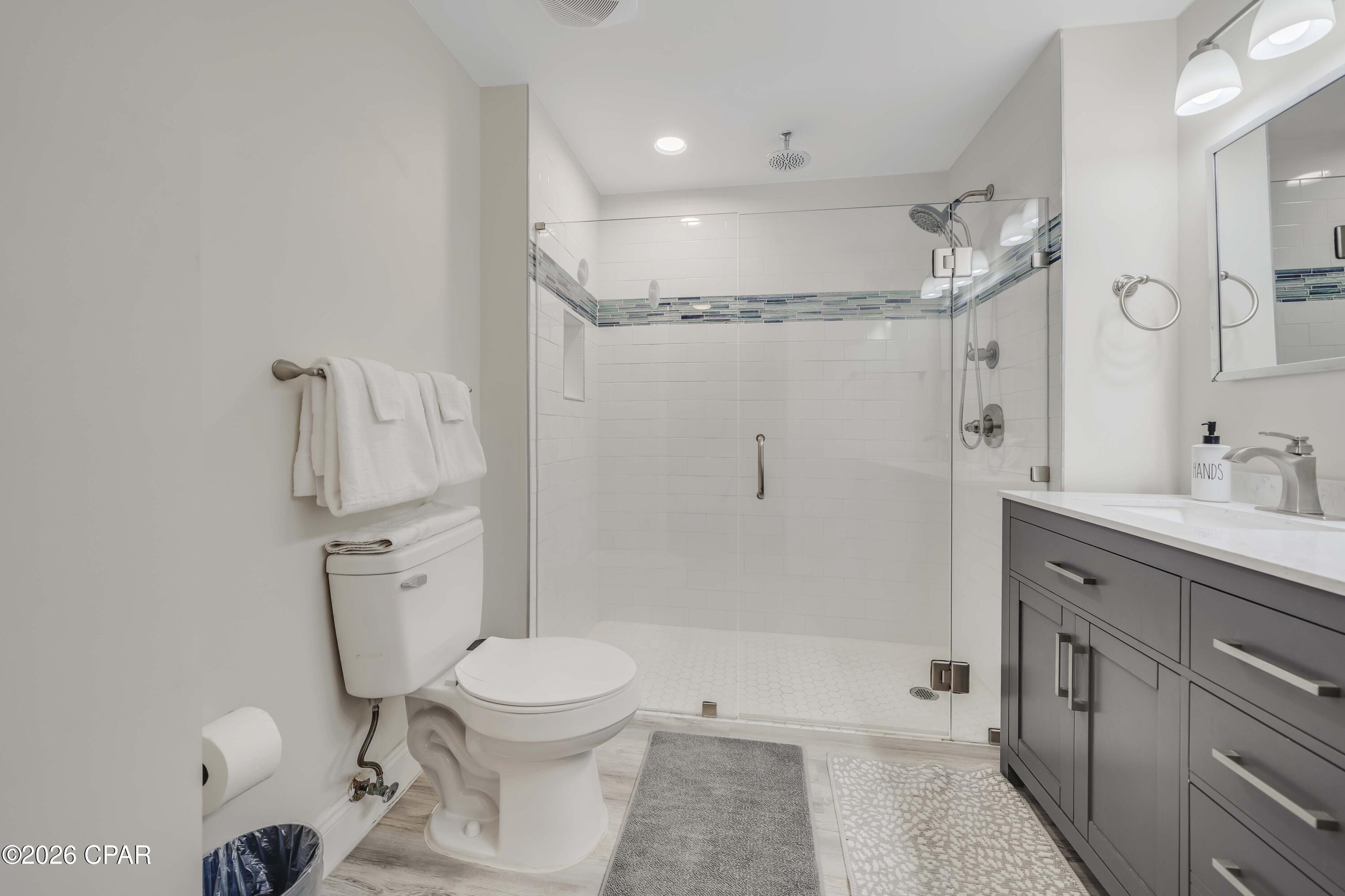 Splash Condo - Residential