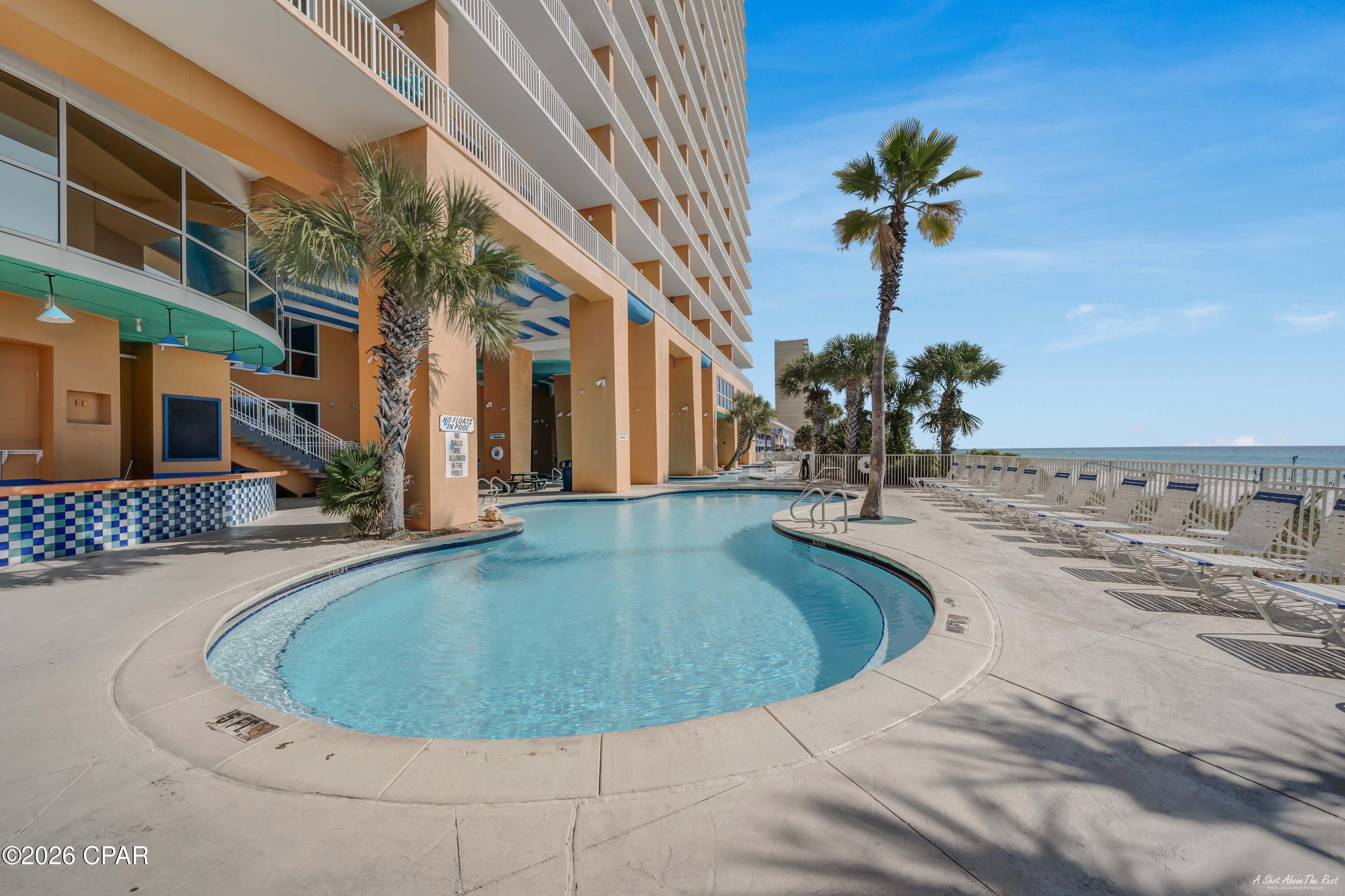 Splash Condo - Residential