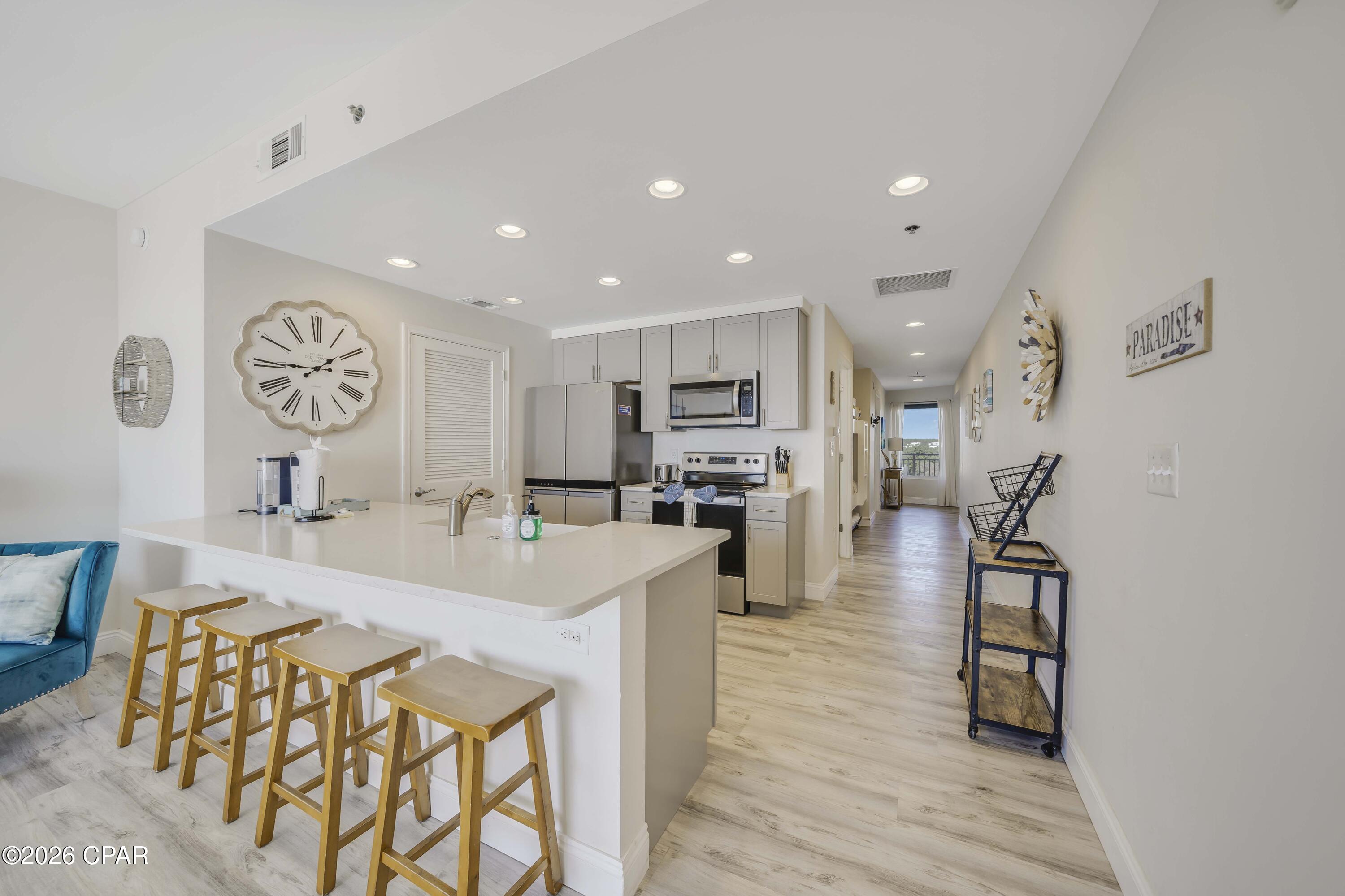 Splash Condo - Residential