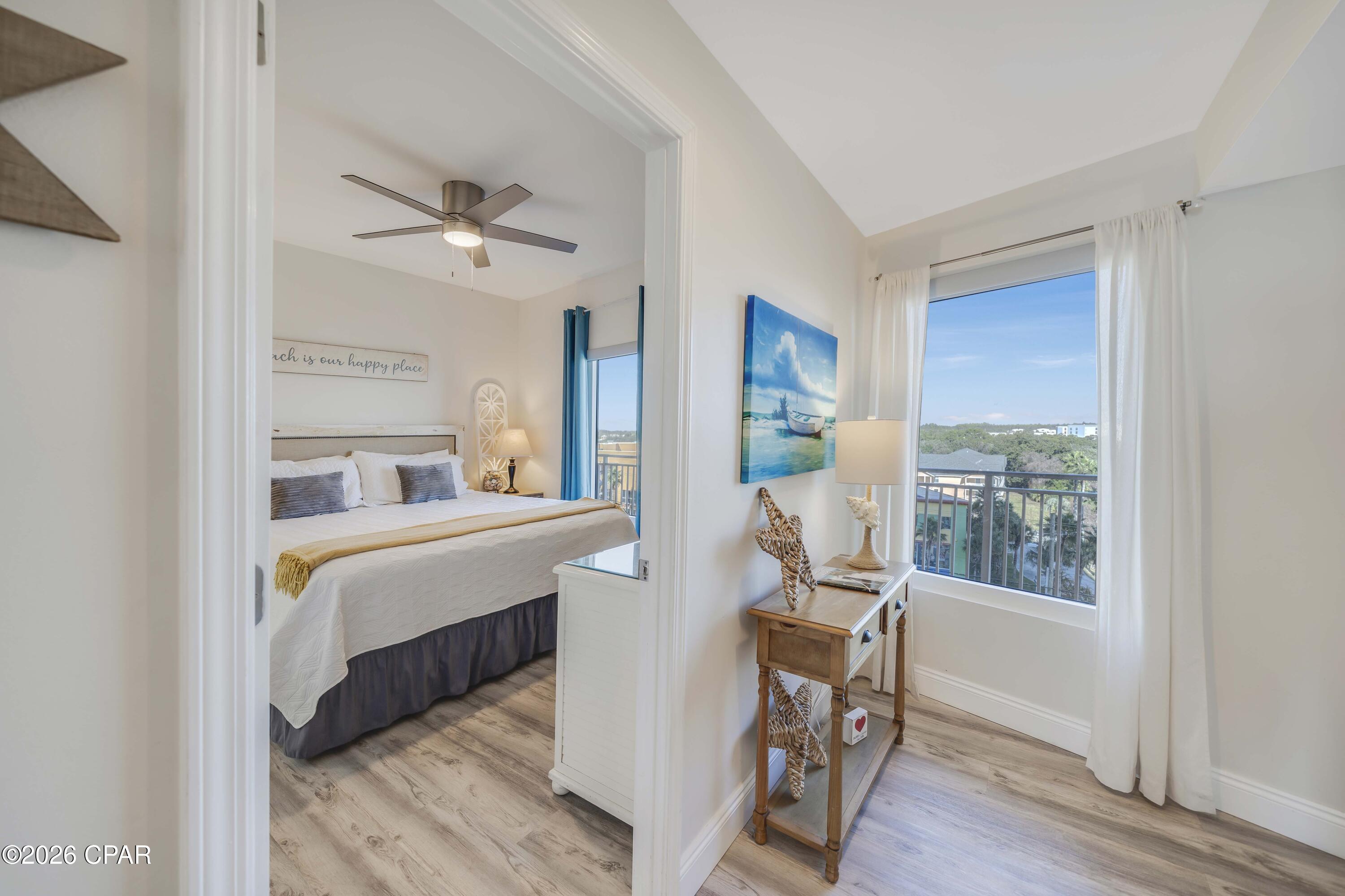 Splash Condo - Residential