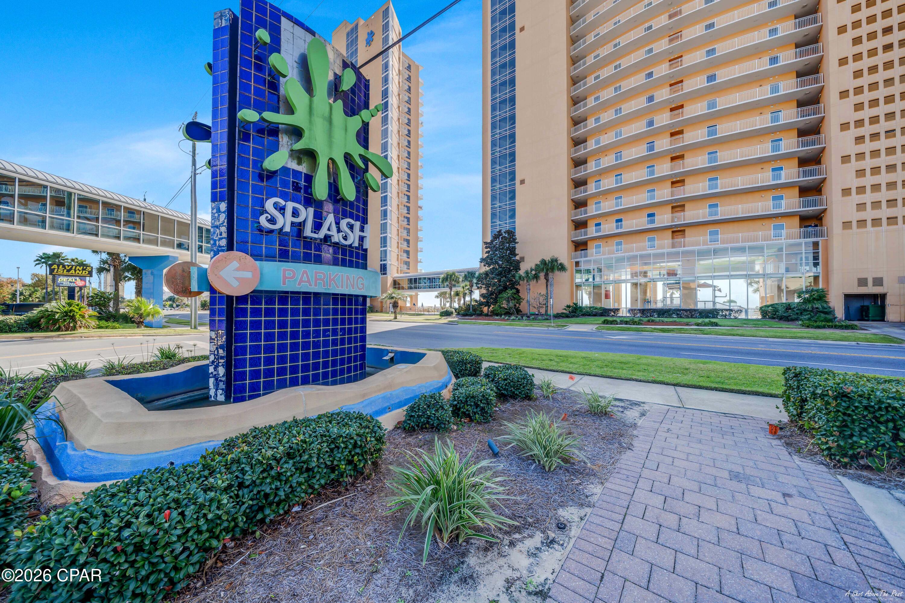 Splash Condo - Residential