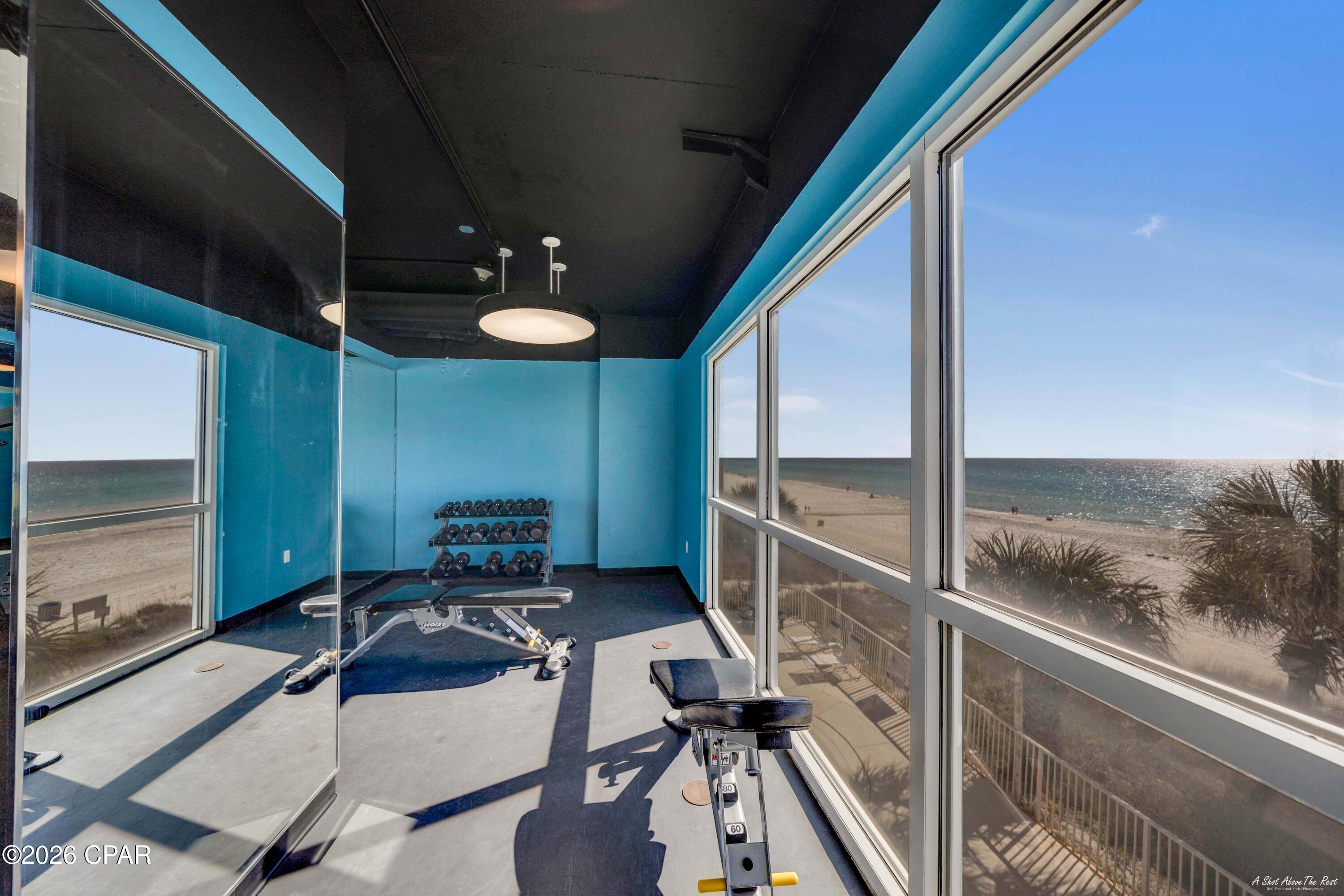 Splash Condo - Residential