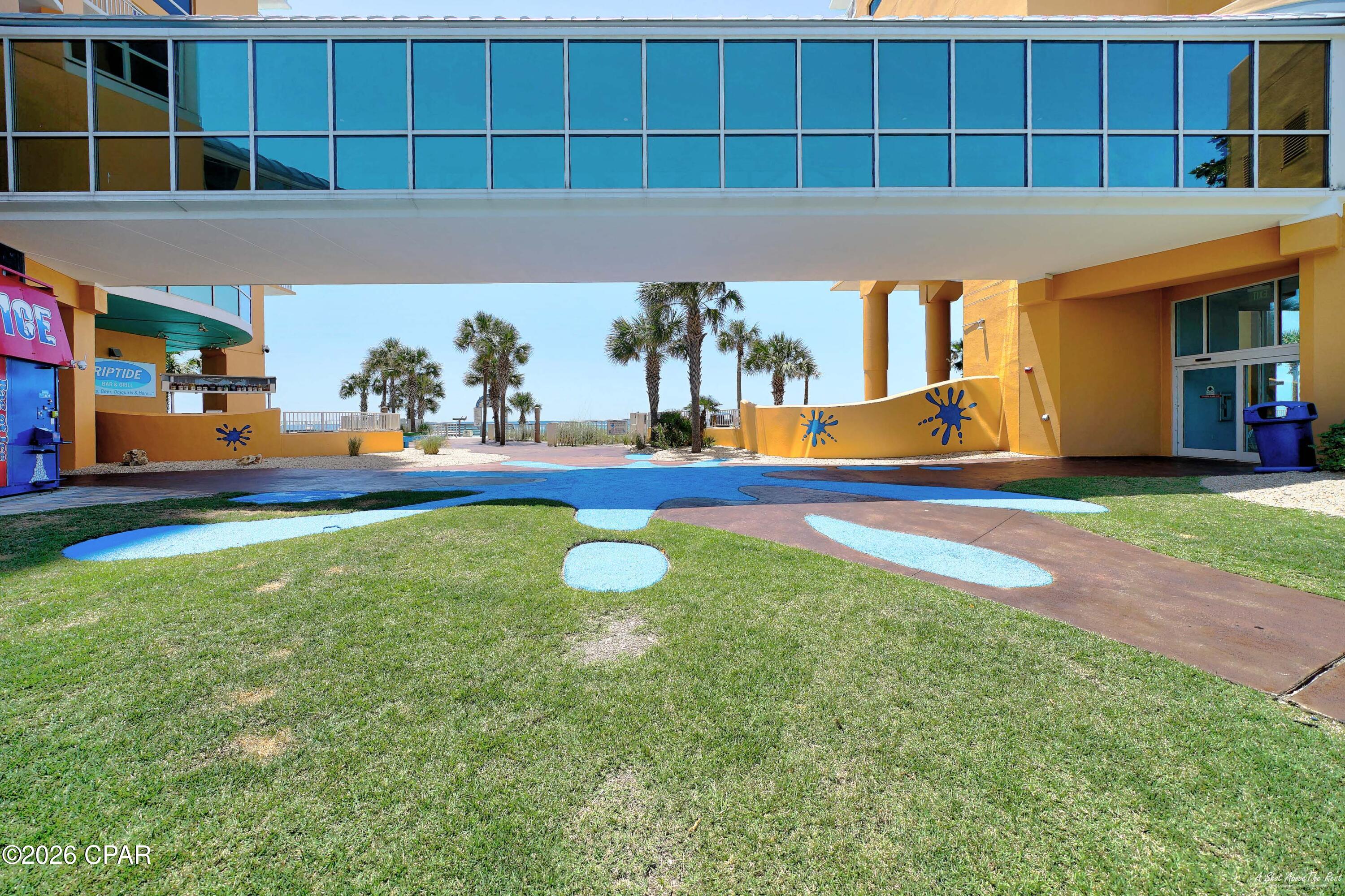 Splash Condo - Residential