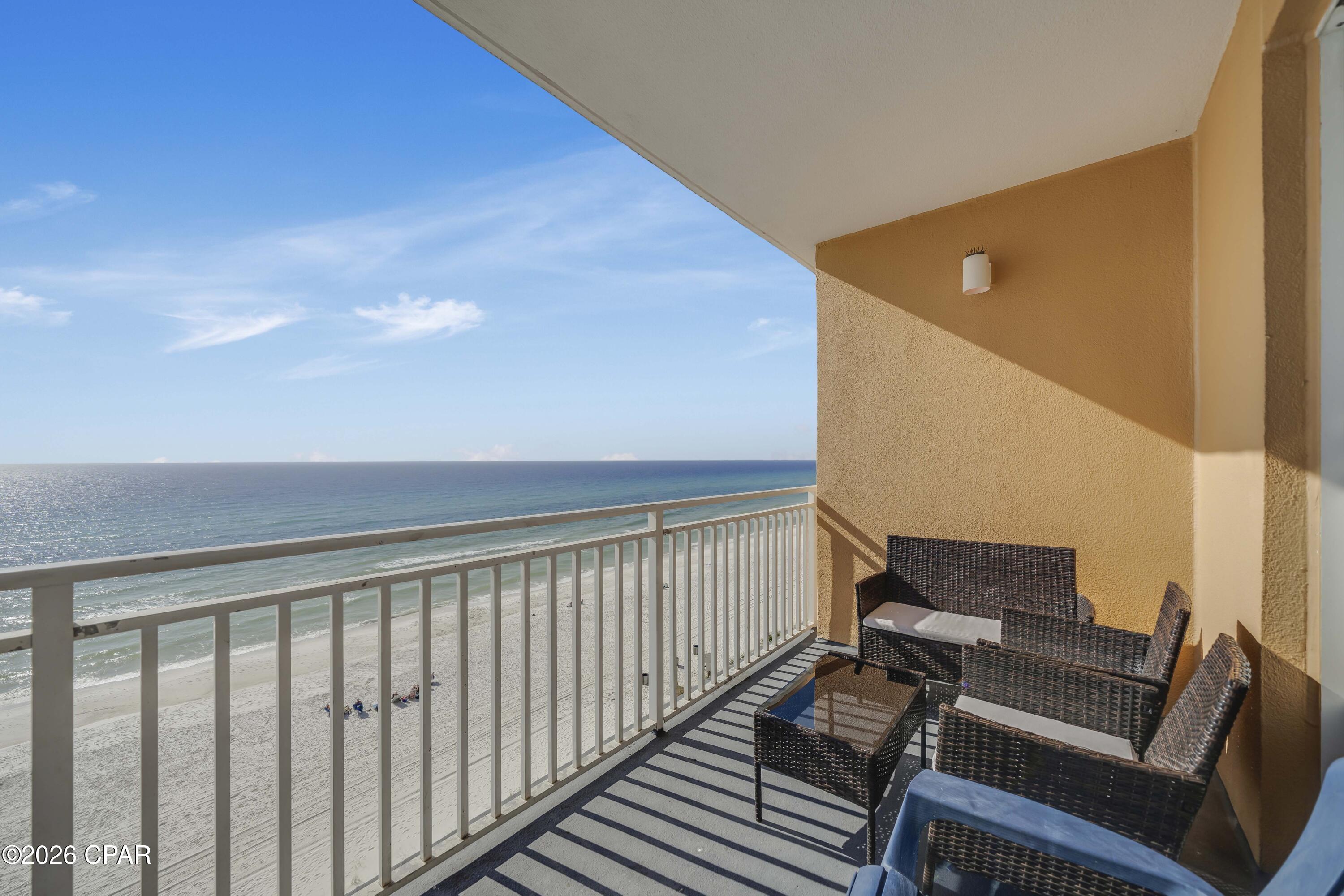 Splash Condo - Residential