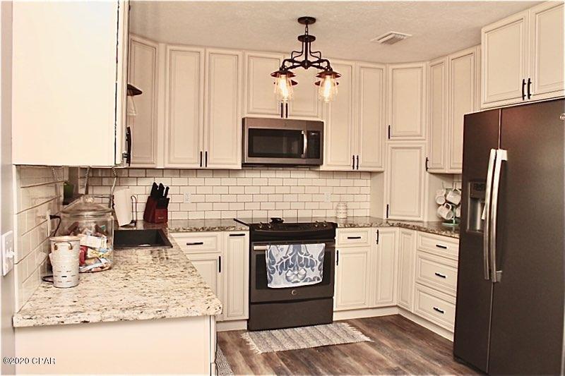 Belaire Estates U-5 - Residential