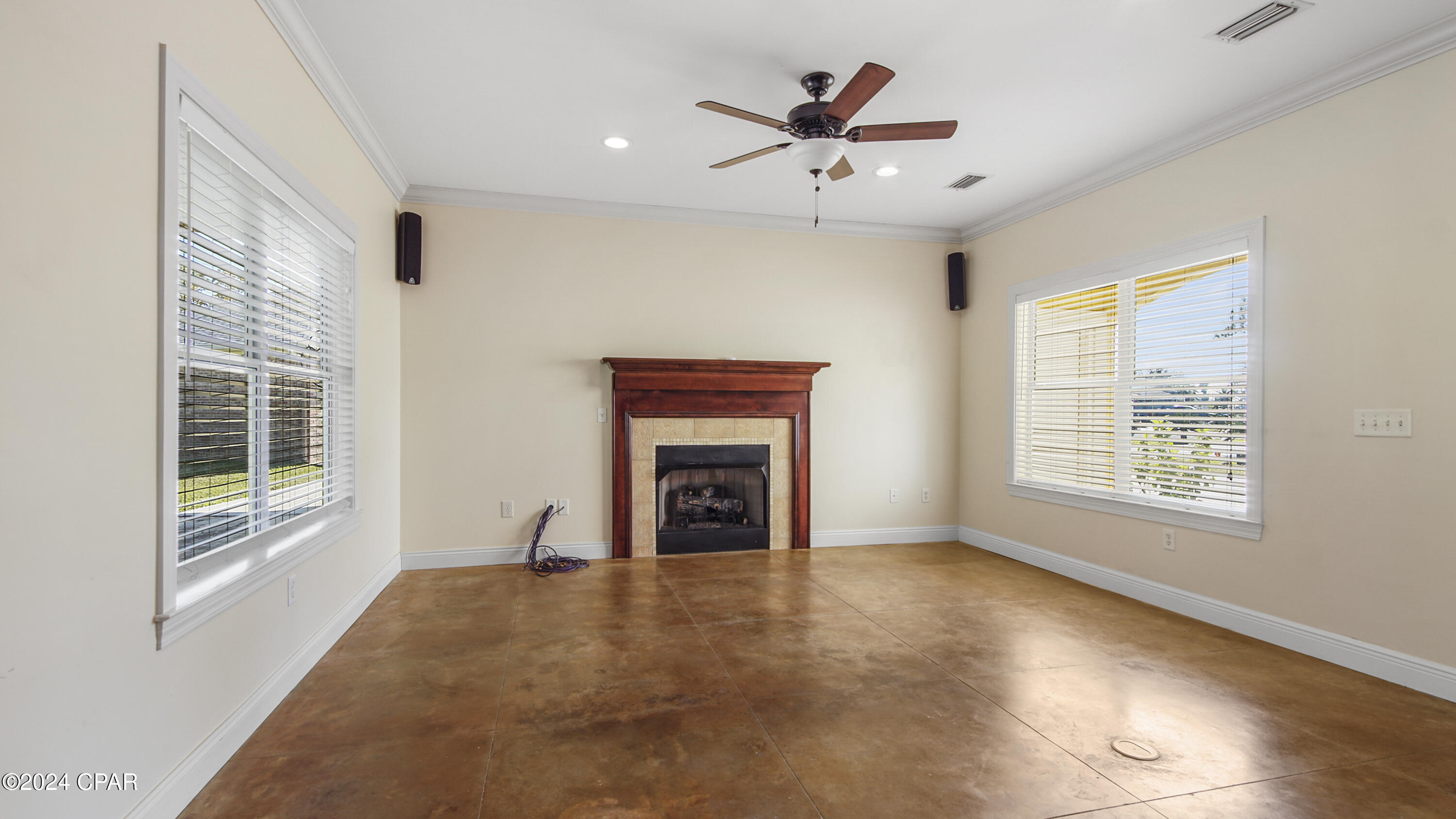 North Lagoon Oaks 8th Add - Residential