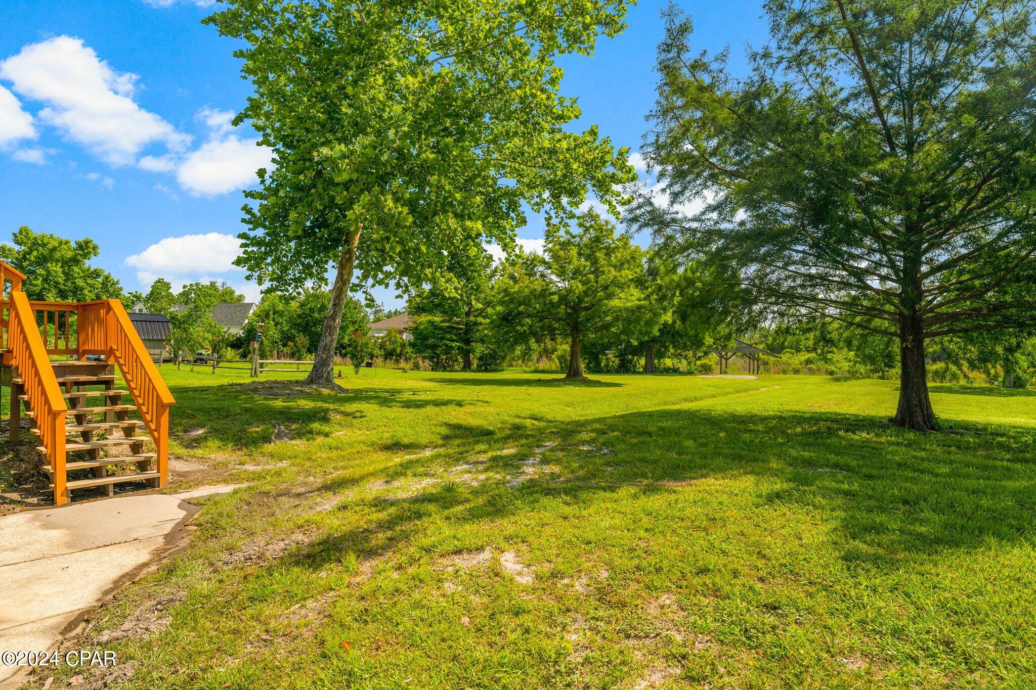 Lakewood Manor U-3 - Residential