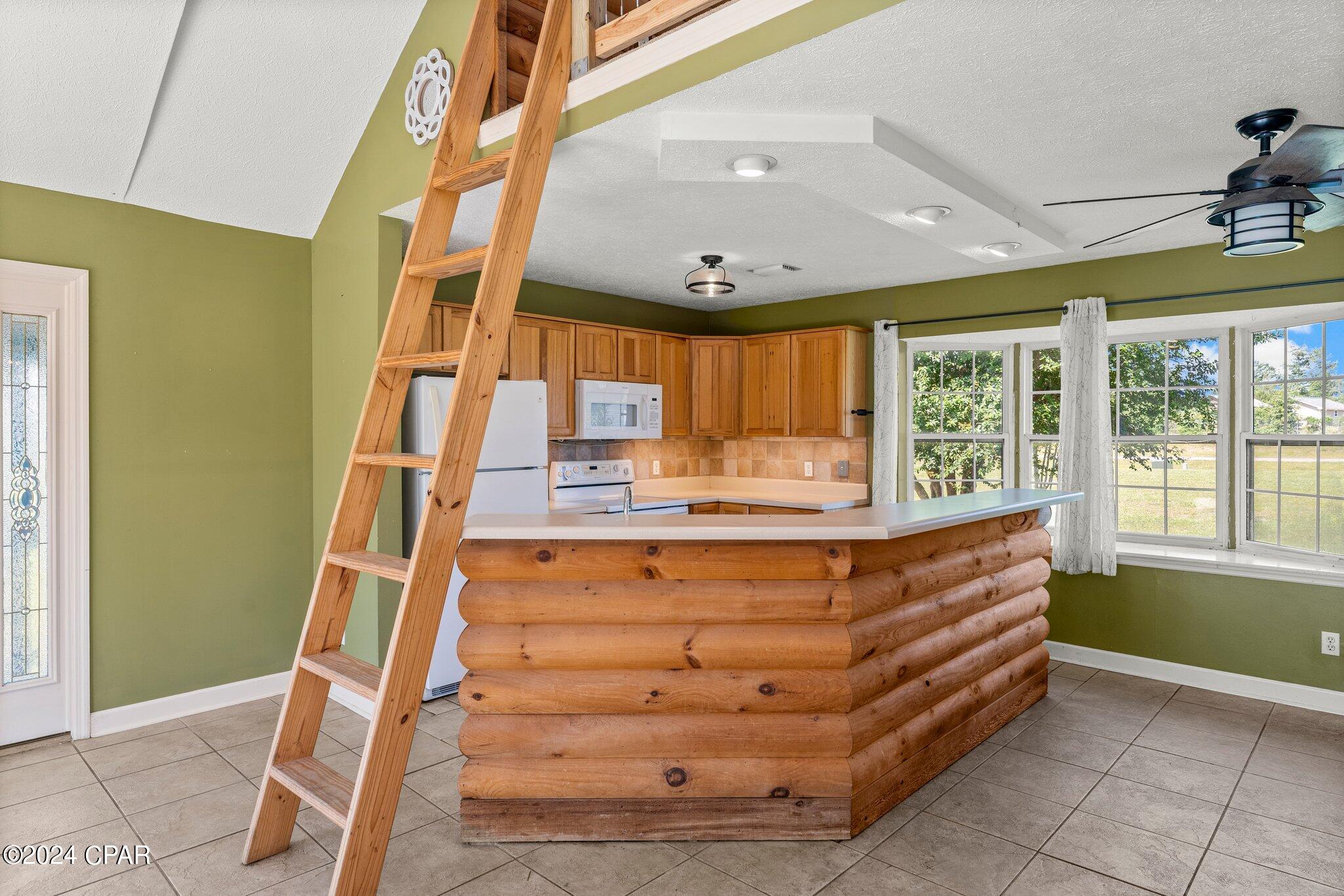 Lakewood Manor U-3 - Residential