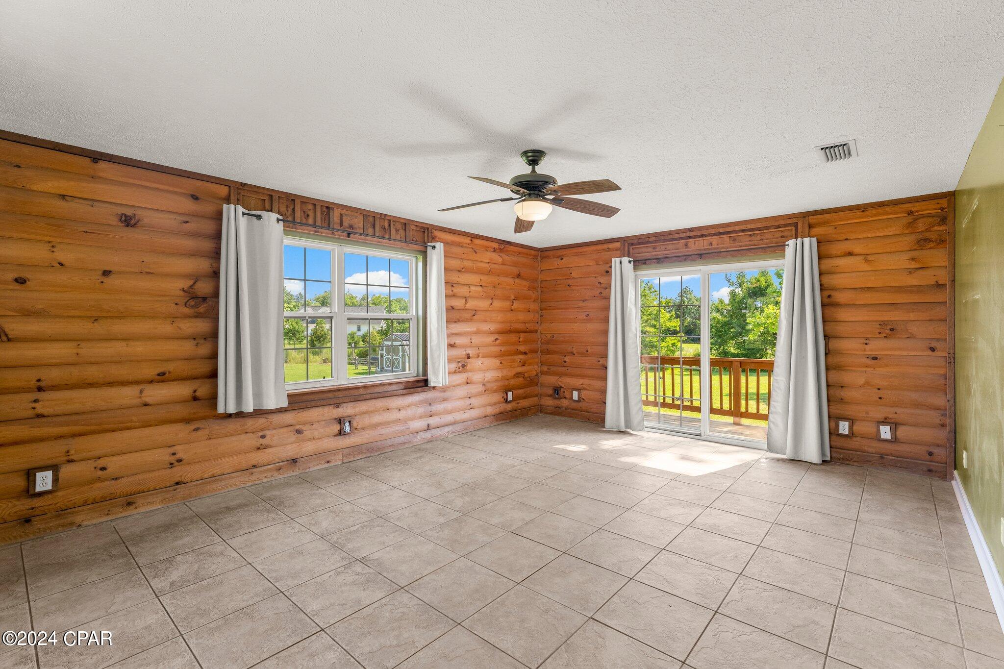 Lakewood Manor U-3 - Residential