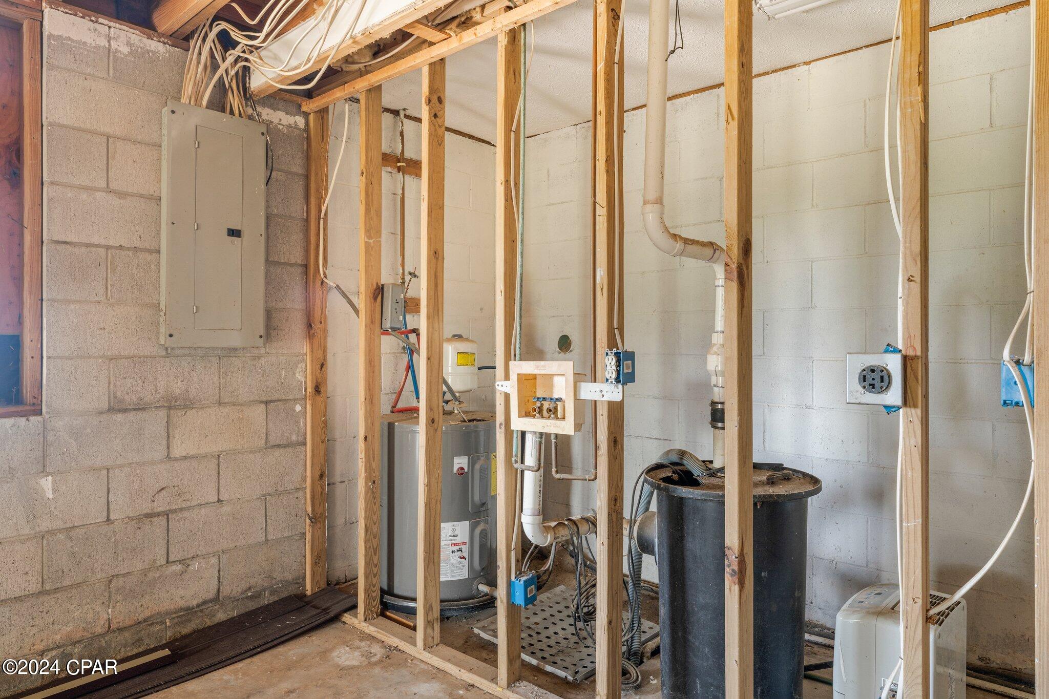 Lakewood Manor U-3 - Residential