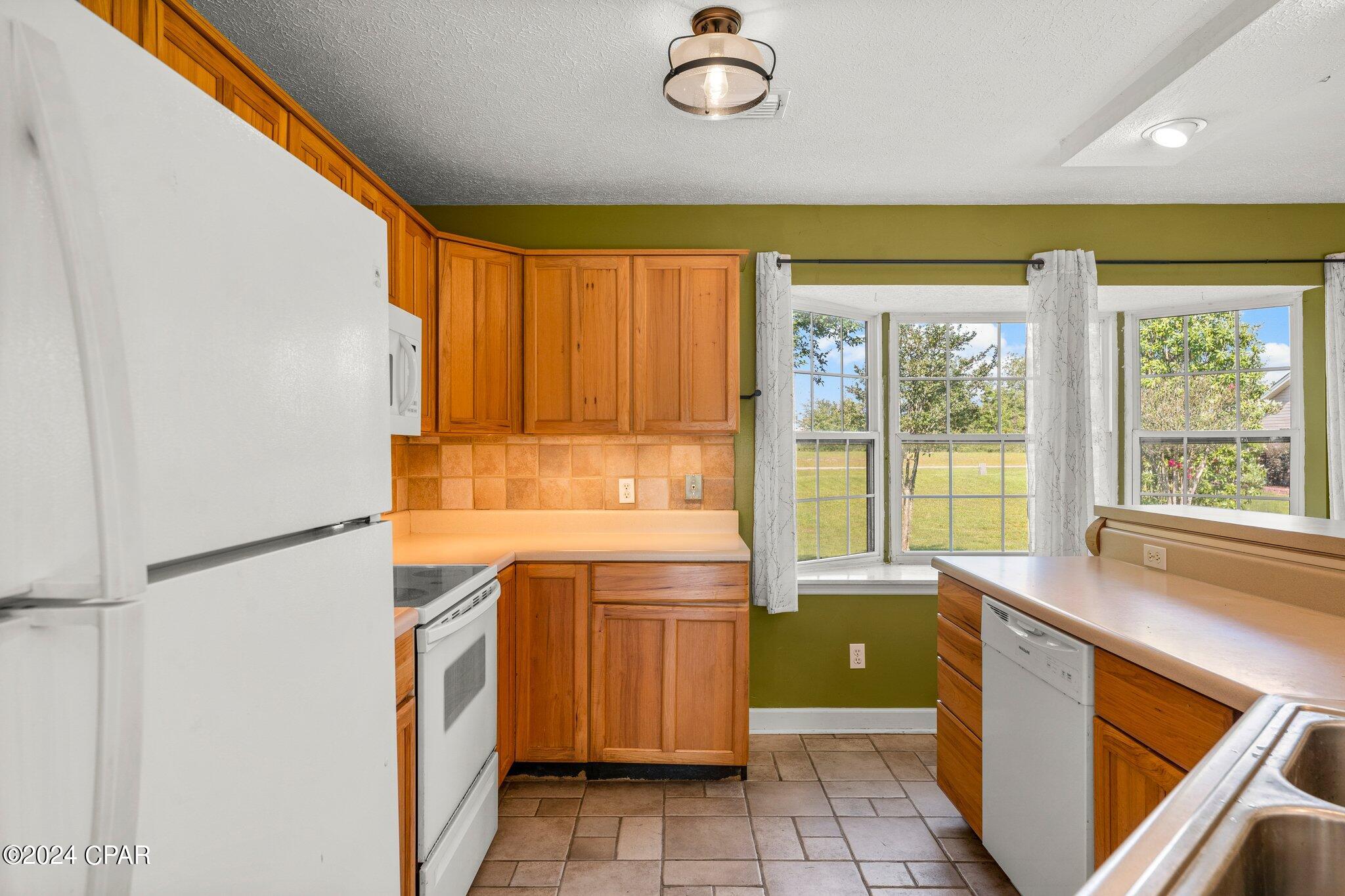 Lakewood Manor U-3 - Residential