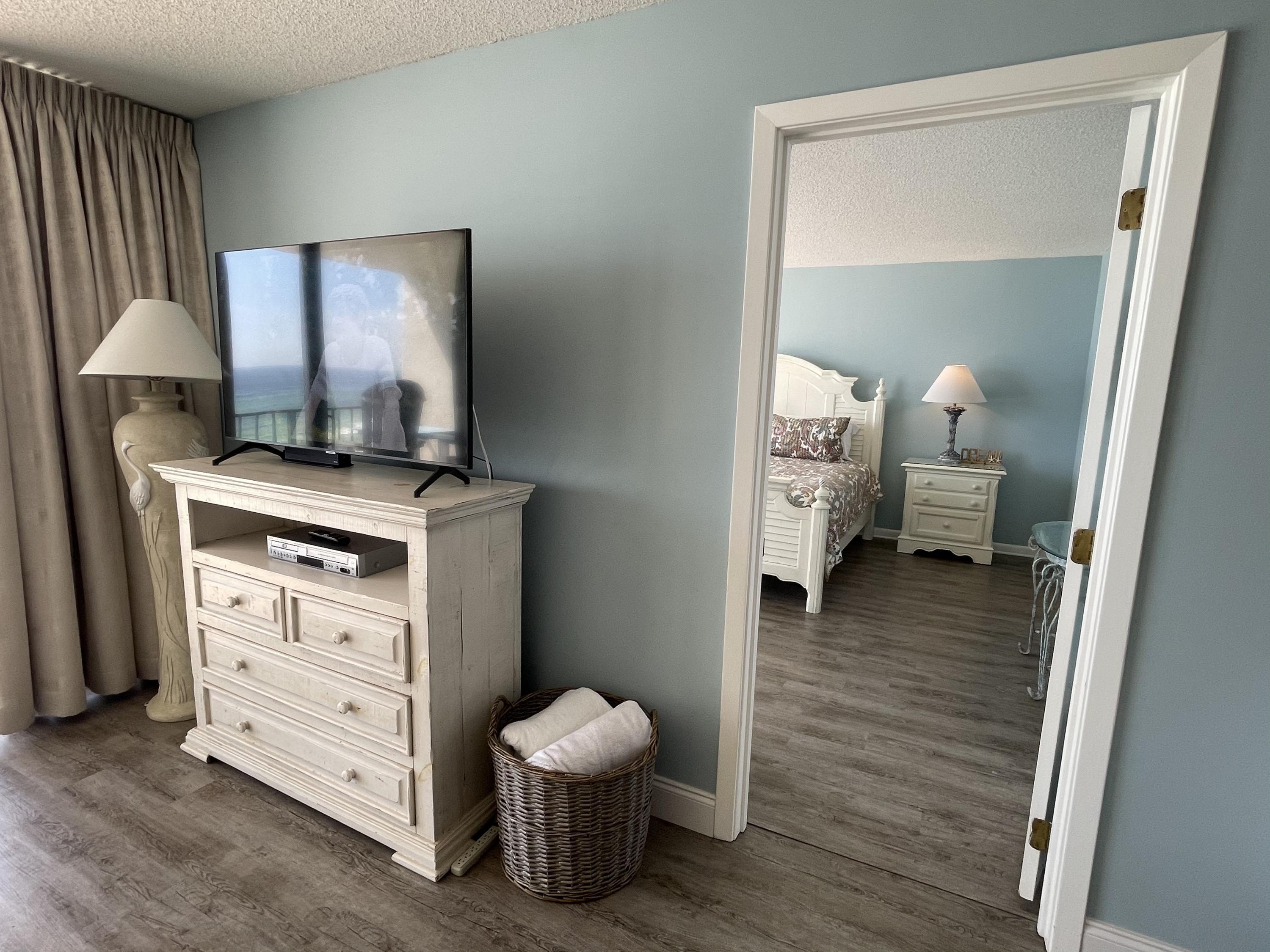 Edgewater Tower II - Residential