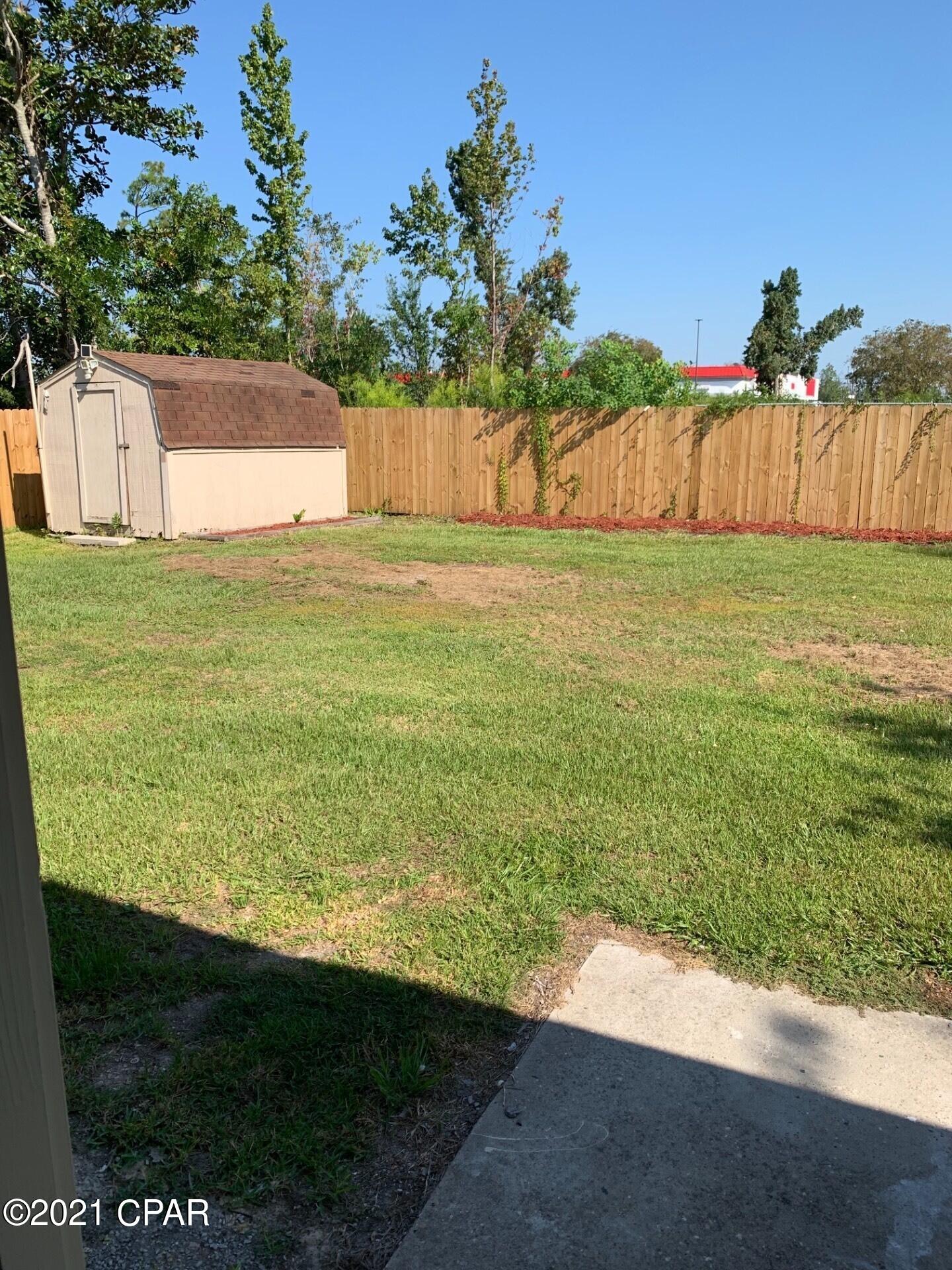 [No Recorded Subdiv] - Residential Lease