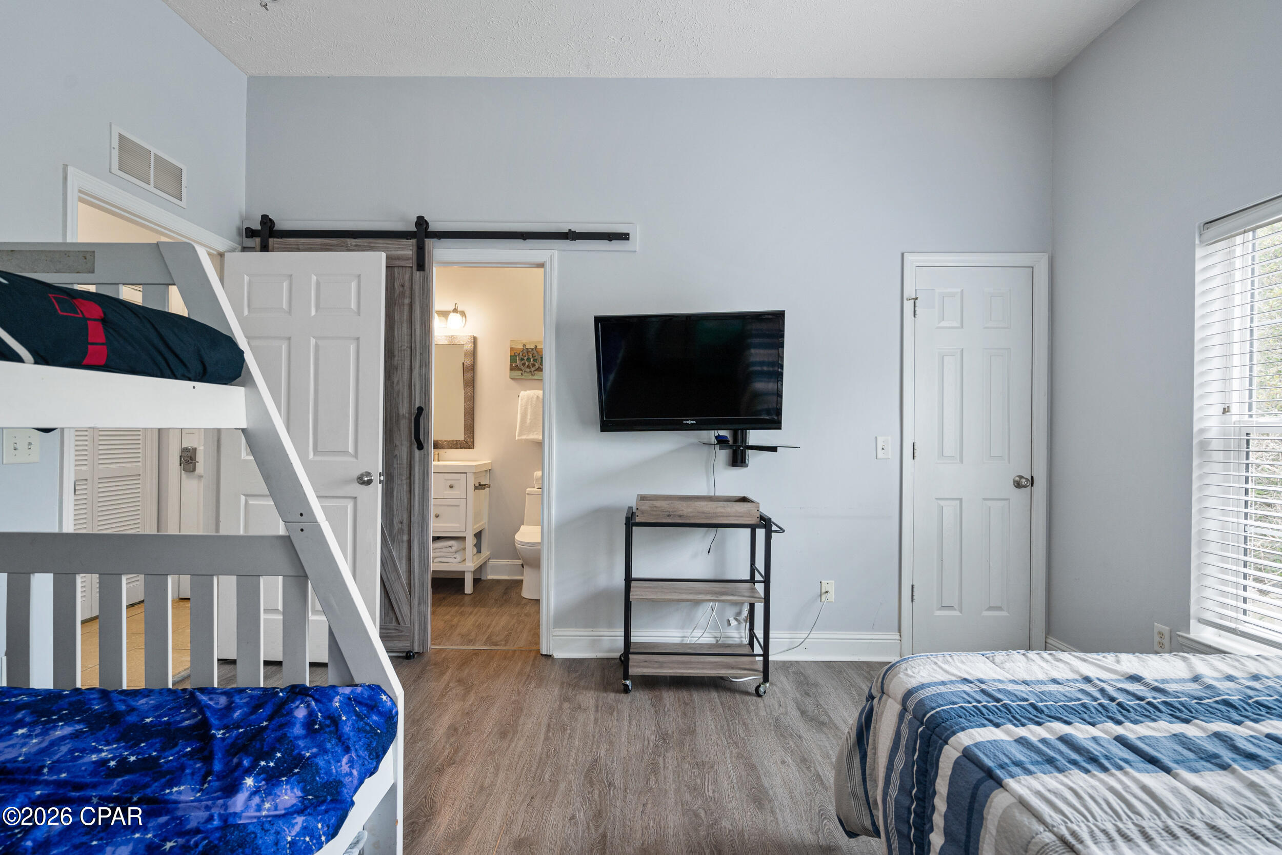 The Palms - Residential