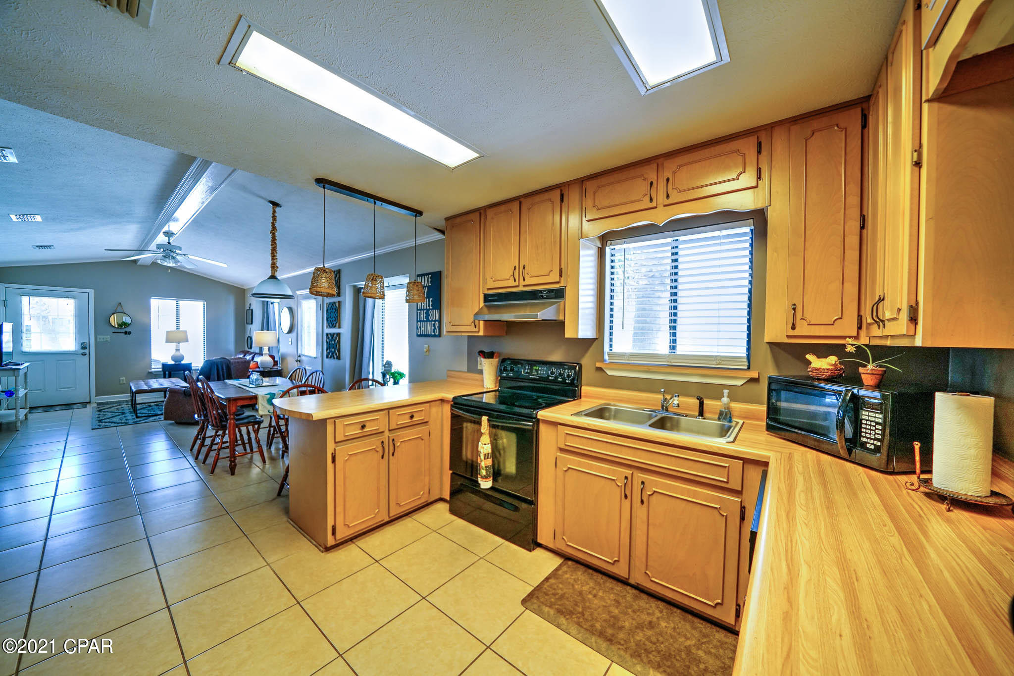 Venture Out Travel Trail - Residential