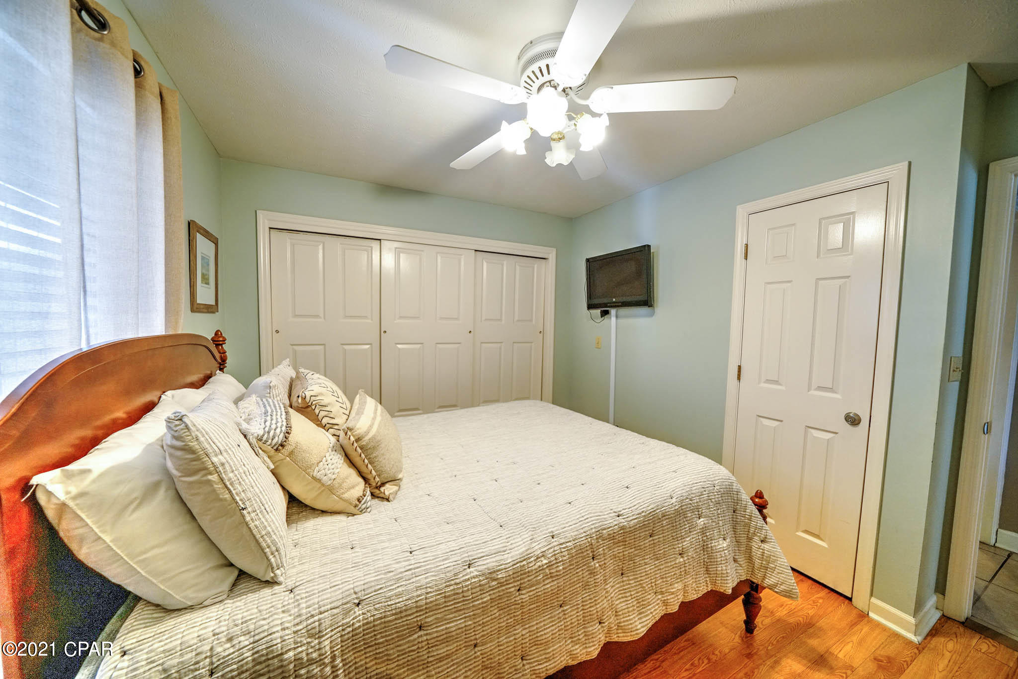 Venture Out Travel Trail - Residential