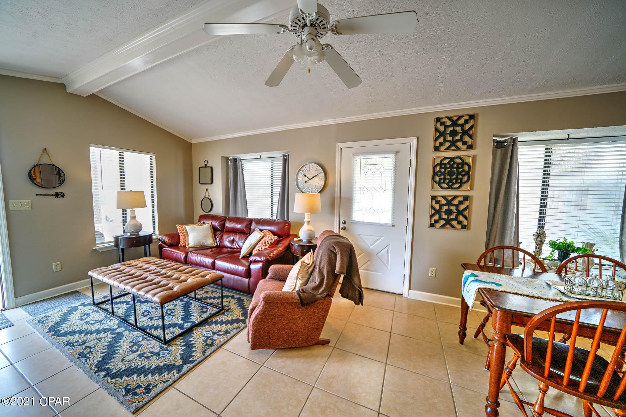 Venture Out Travel Trail - Residential