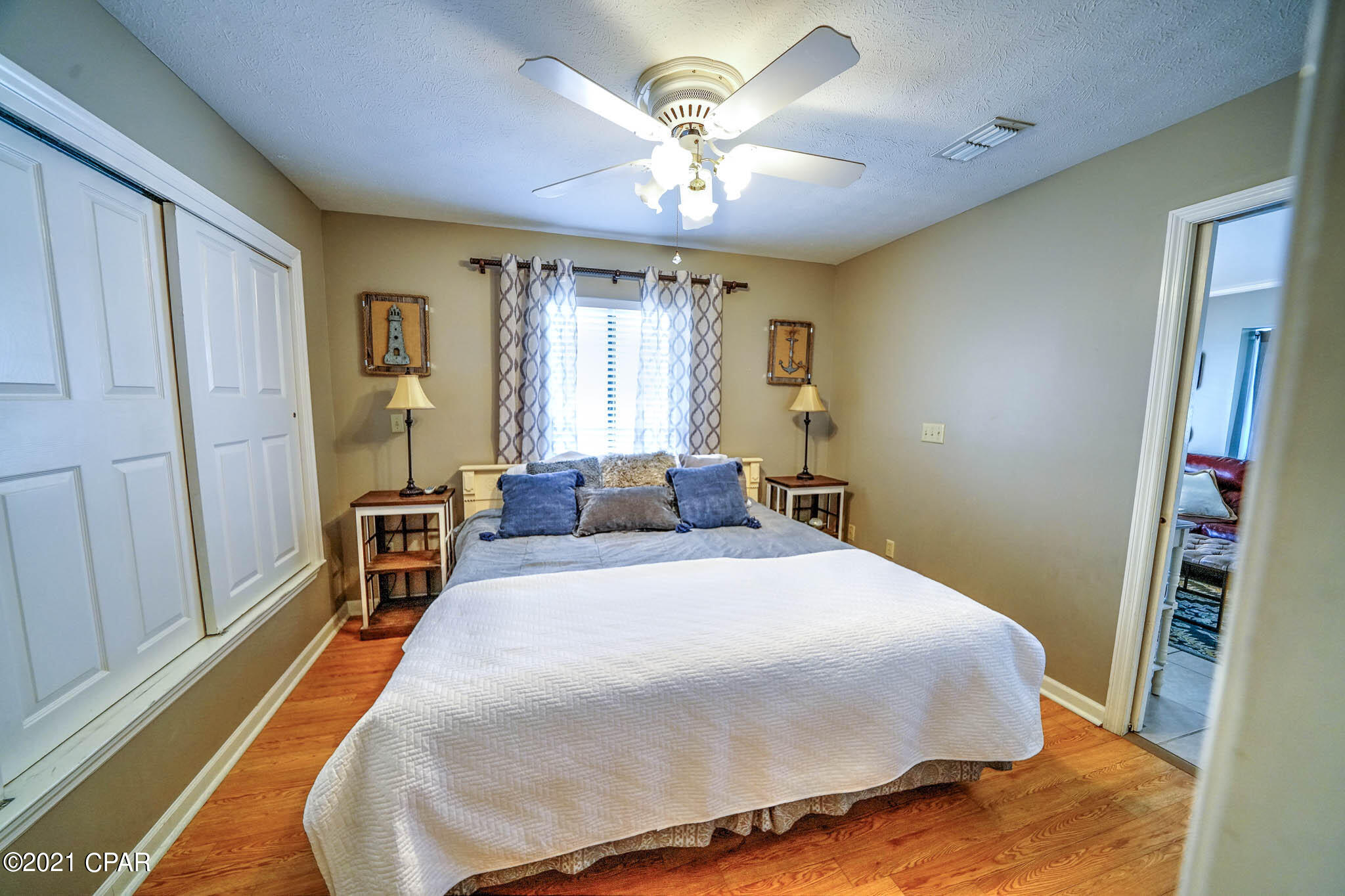 Venture Out Travel Trail - Residential