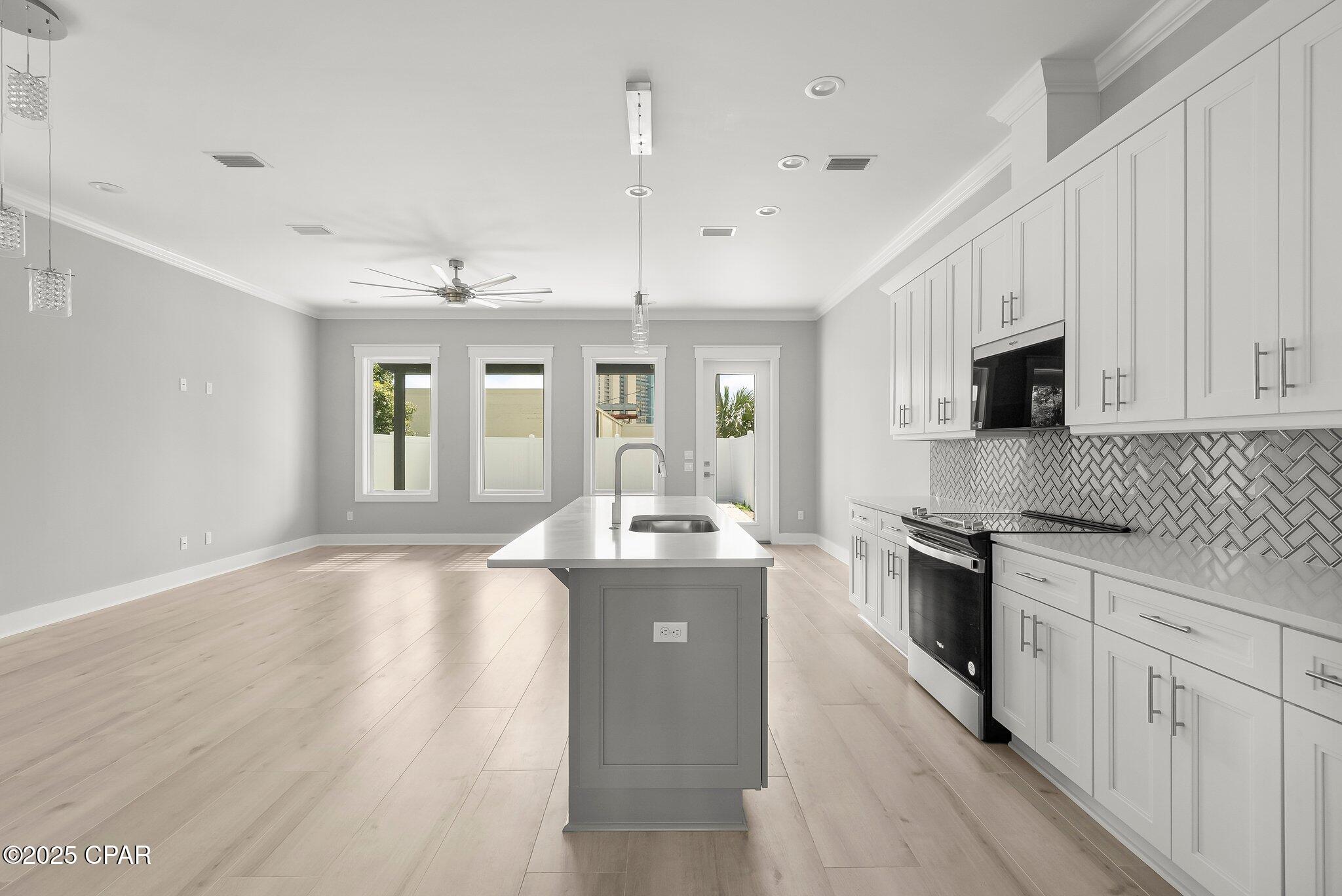 El Centro Beach - Residential