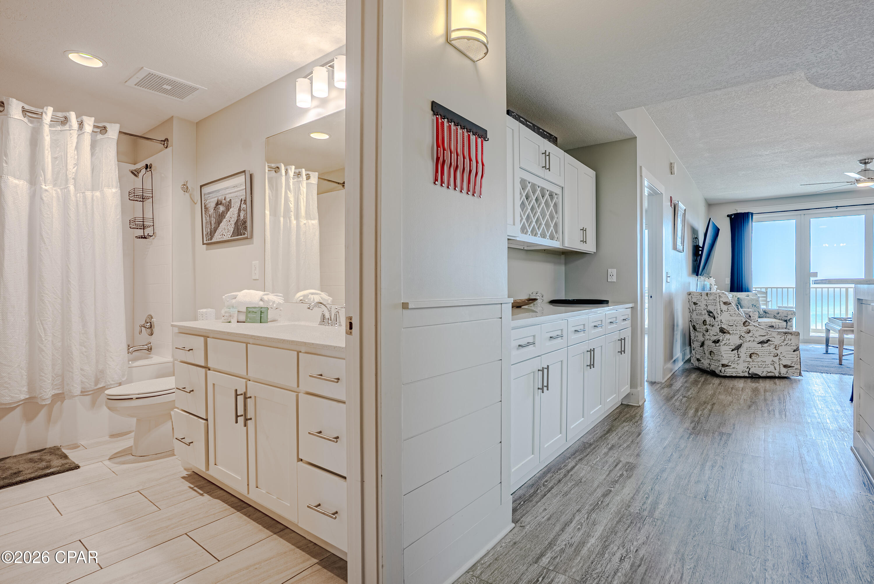 Calypso Towers III - Residential