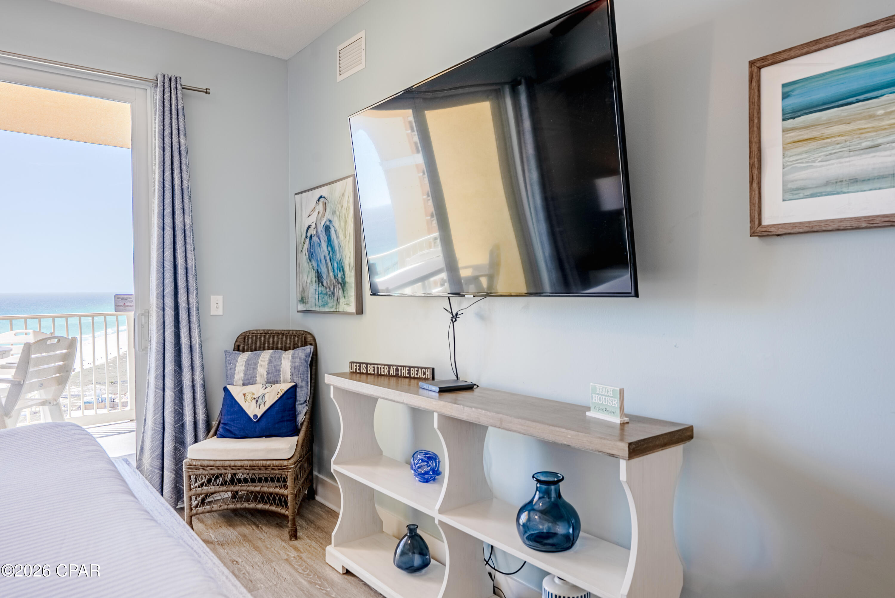 Calypso Towers III - Residential