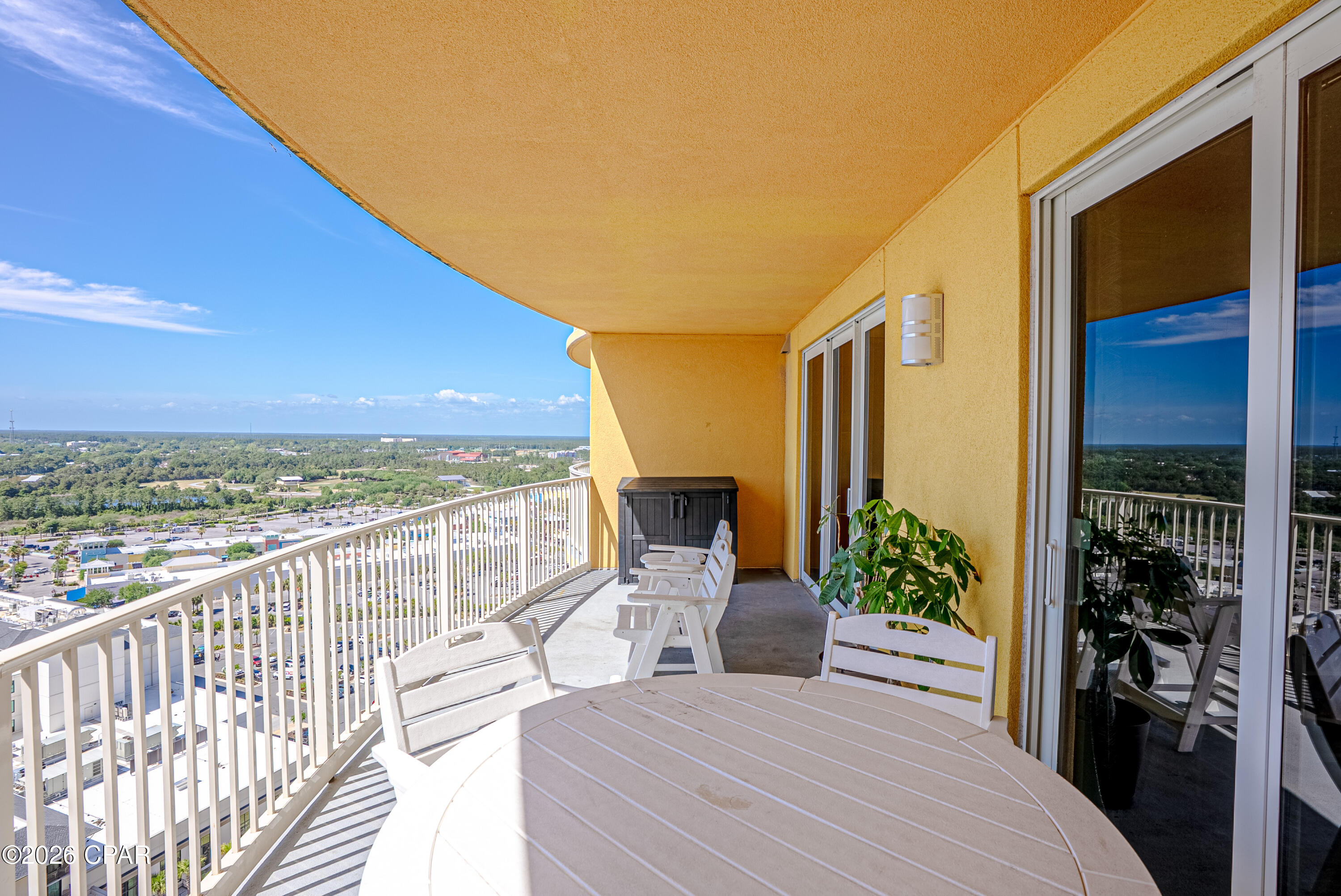 Calypso Towers III - Residential