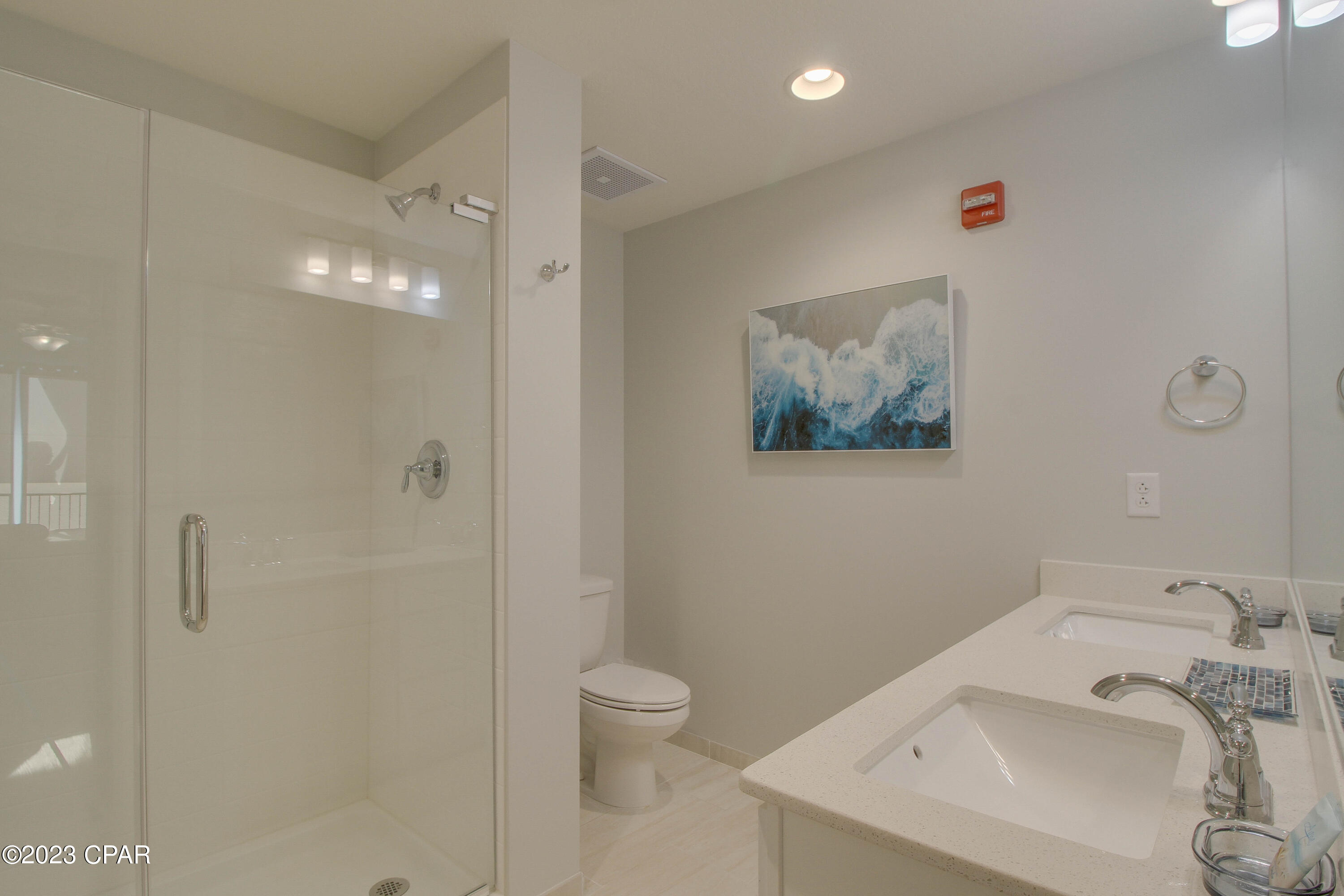 Calypso Towers III - Residential