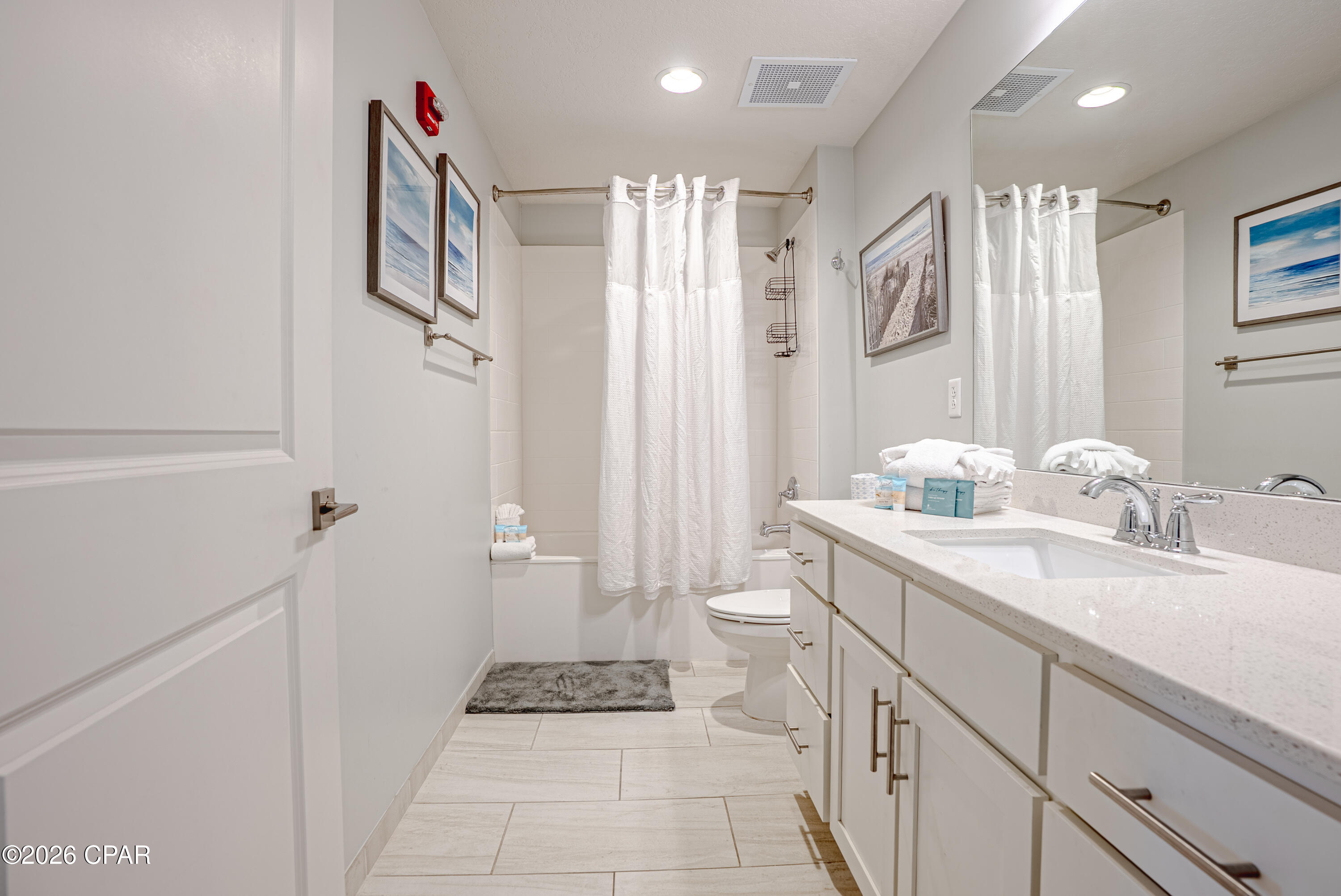 Calypso Towers III - Residential