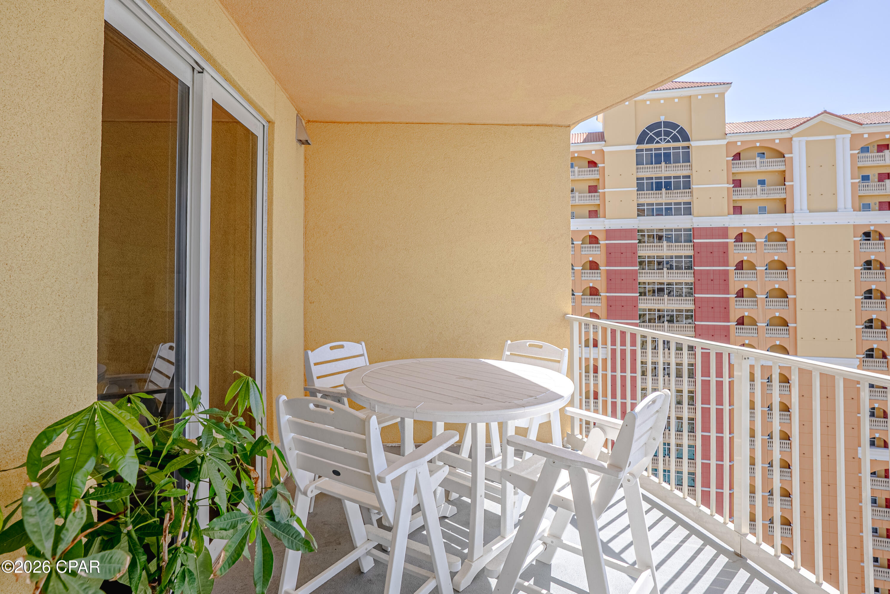 Calypso Towers III - Residential