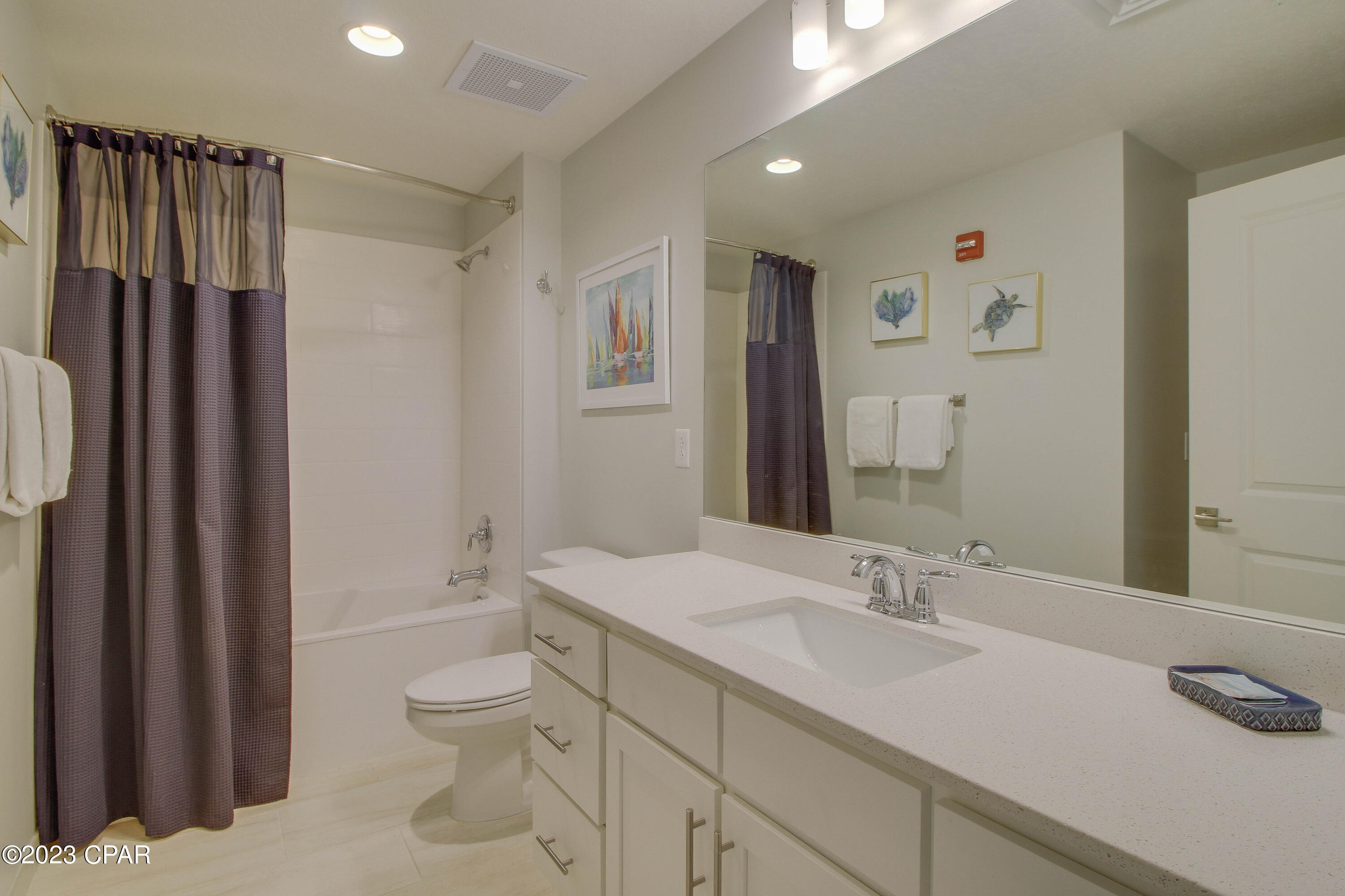 Calypso Towers III - Residential