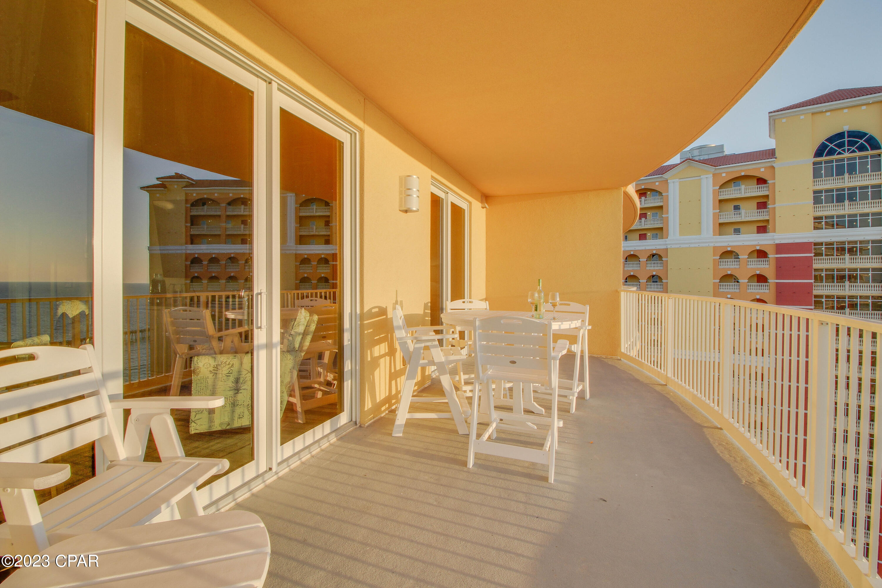 Calypso Towers III - Residential