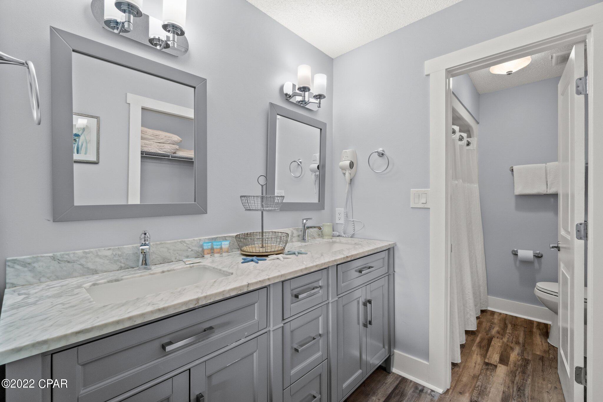 Edgewater Golf Villas 1 - Residential