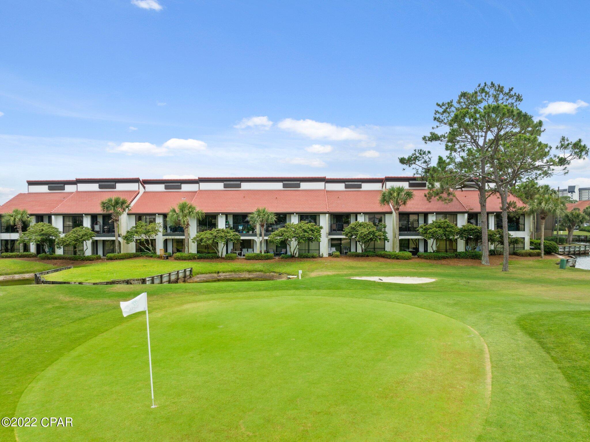 Edgewater Golf Villas 1 - Residential