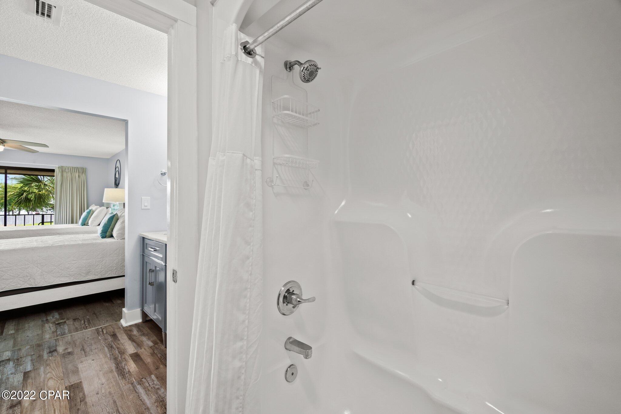 Edgewater Golf Villas 1 - Residential