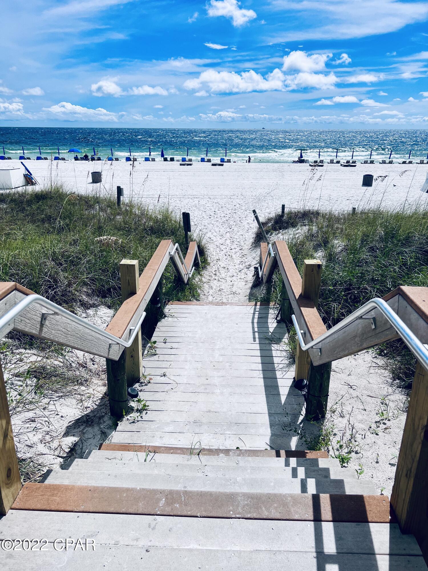 The Commodore - Residential