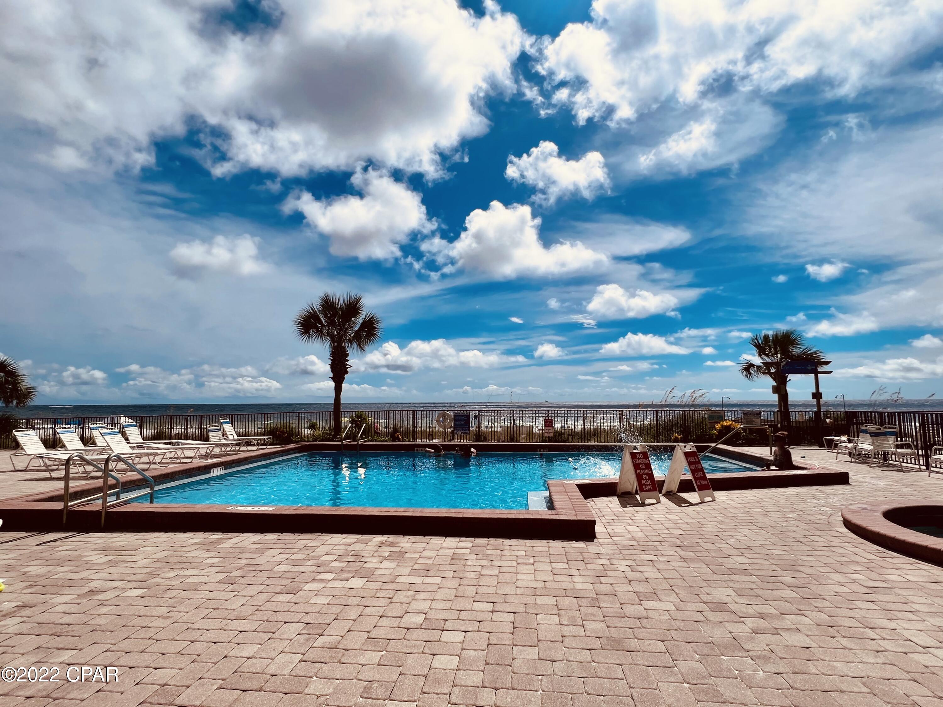 The Commodore - Residential