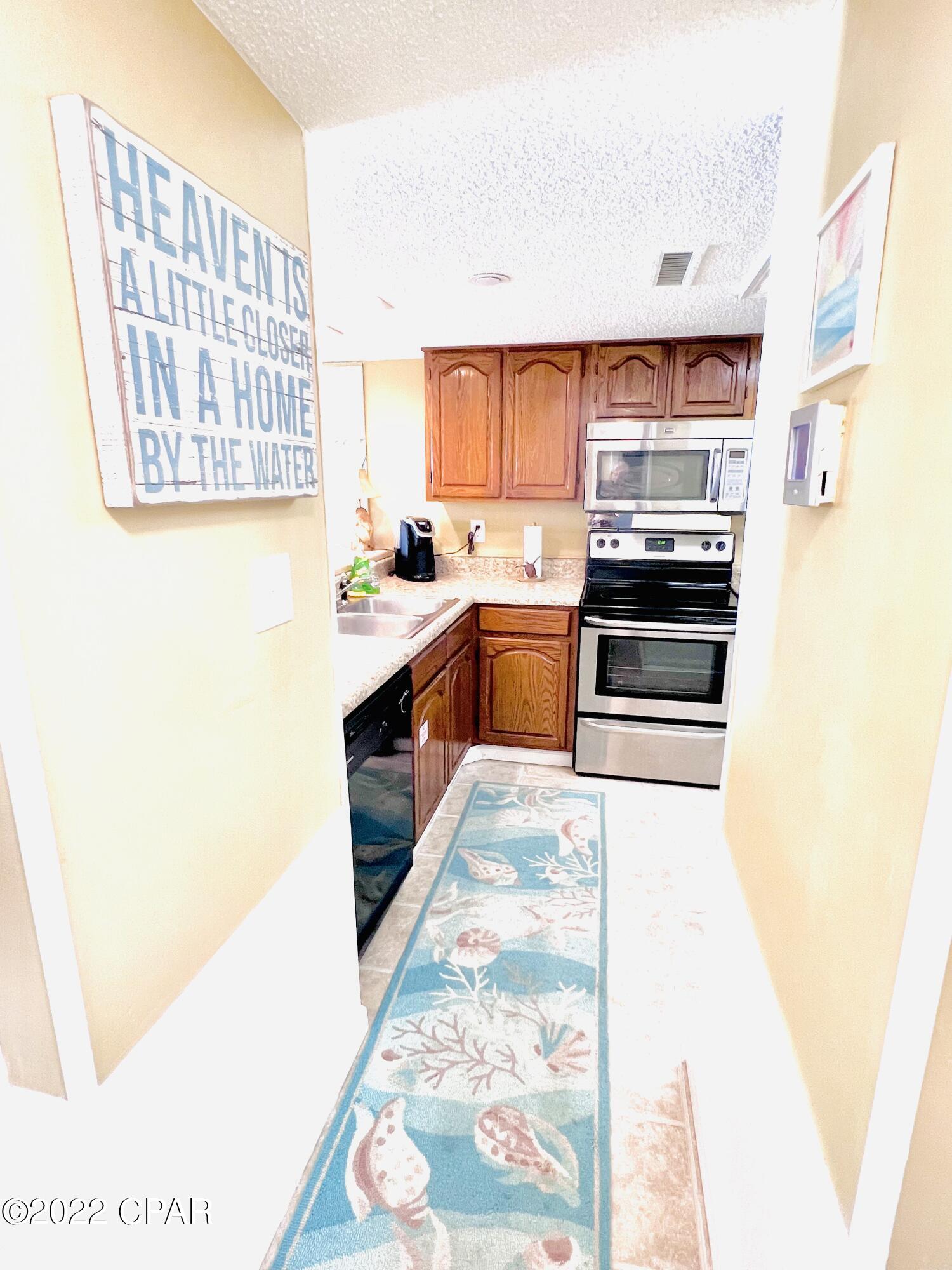 The Commodore - Residential