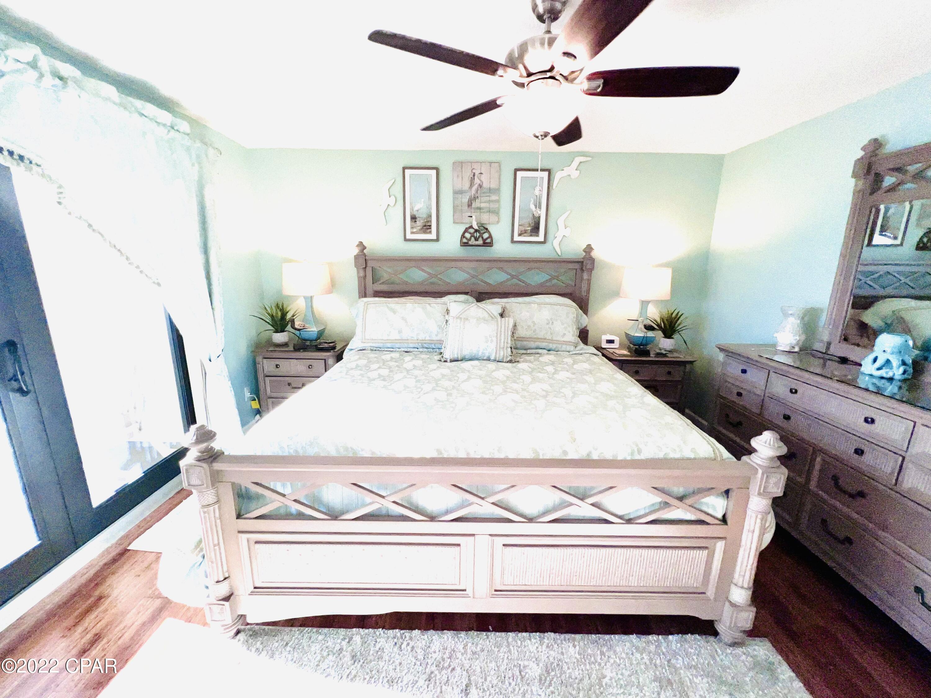 The Commodore - Residential