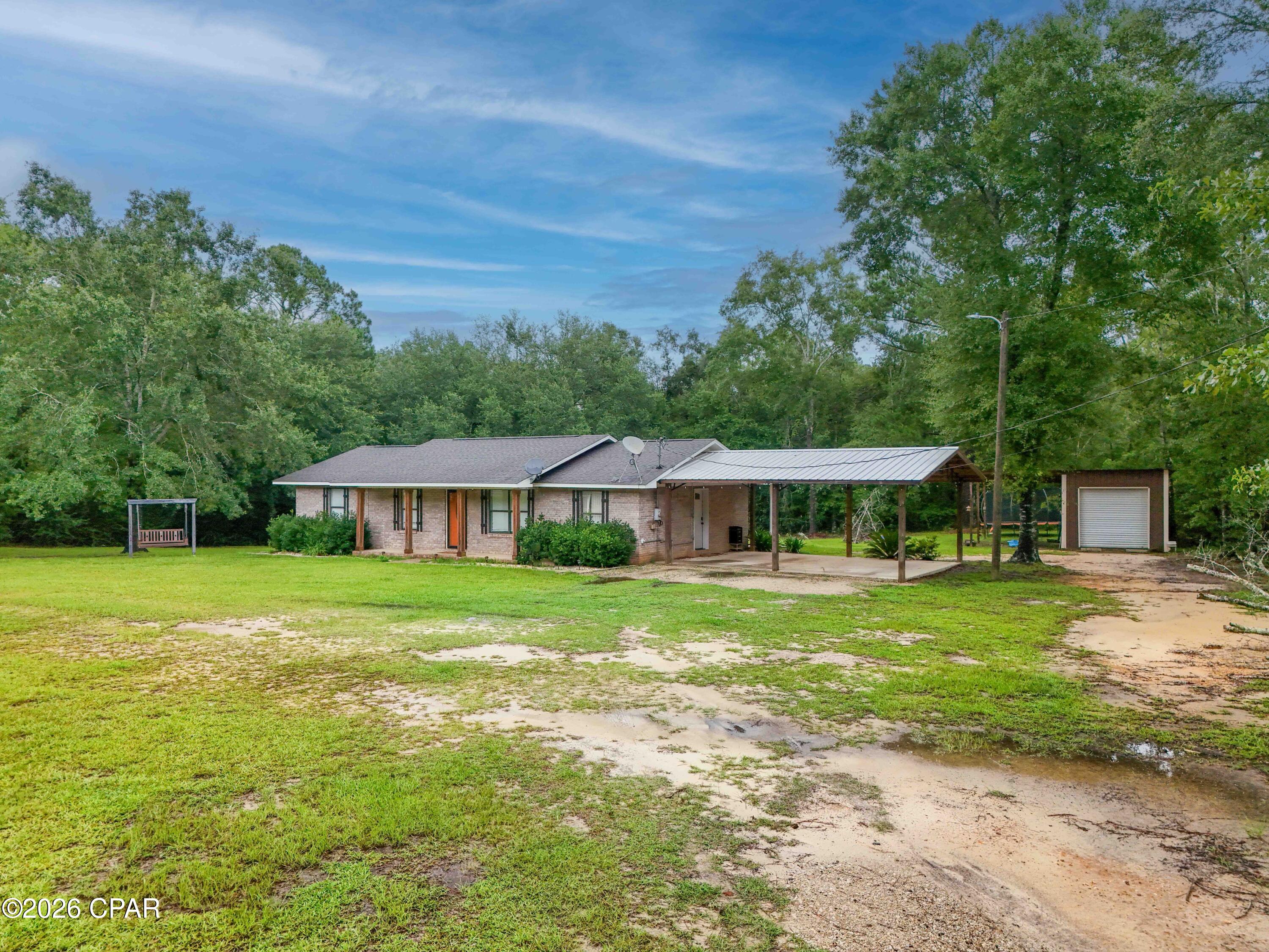 1565 Highway 173
