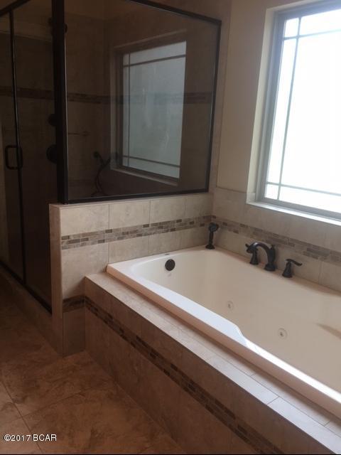 College Oaks - Residential